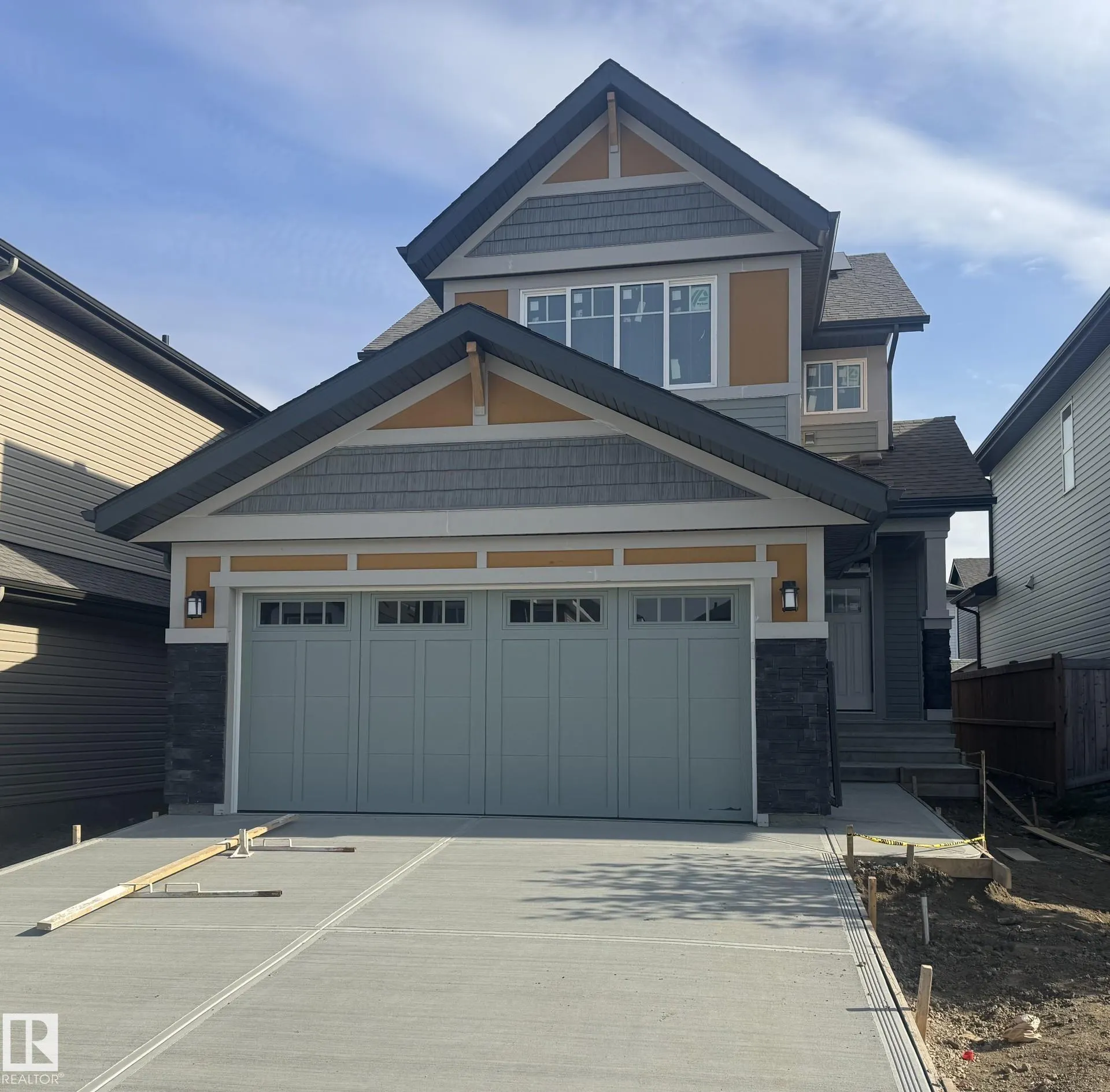 86 SUNLAND Way