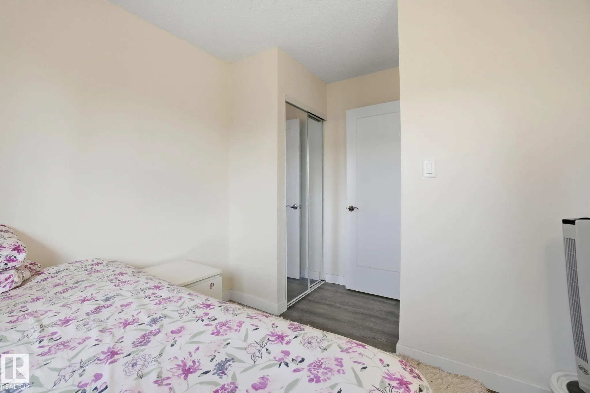 692 ABBOTTSFIELD Road