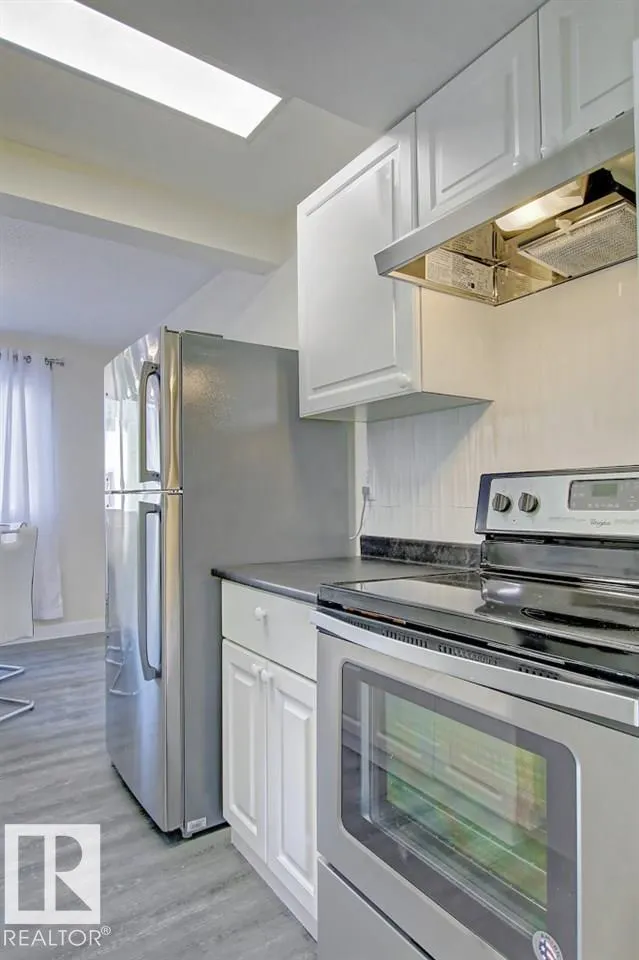 692 ABBOTTSFIELD Road