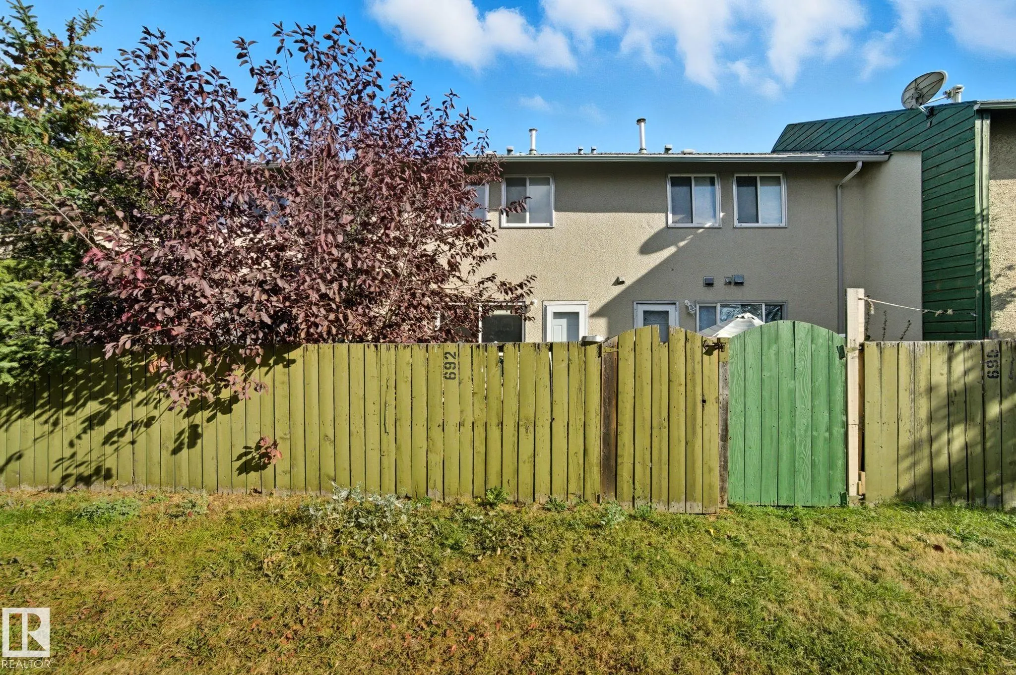 692 ABBOTTSFIELD Road