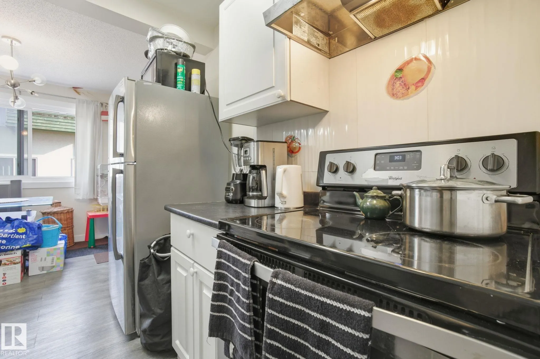 692 ABBOTTSFIELD Road