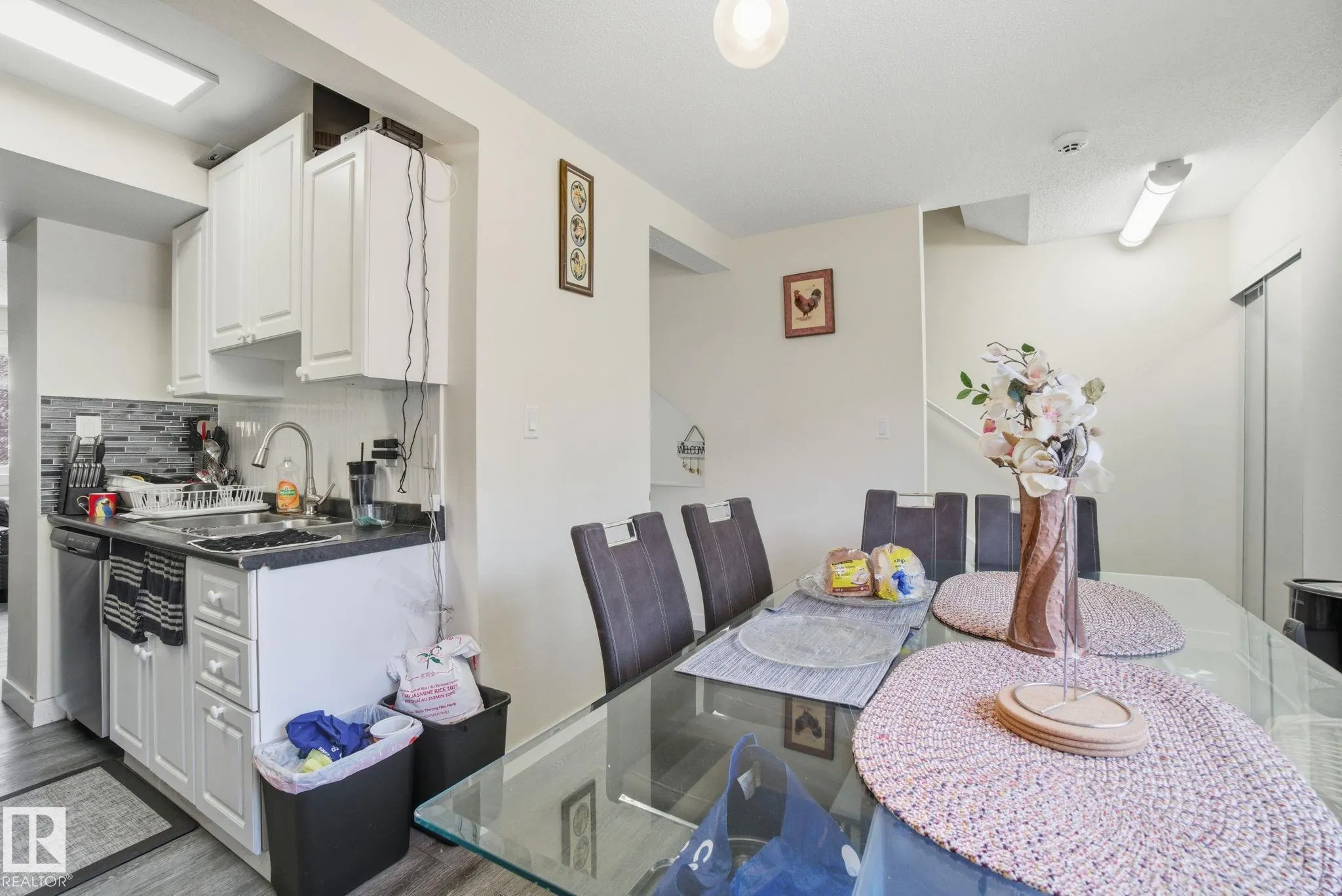 692 ABBOTTSFIELD Road