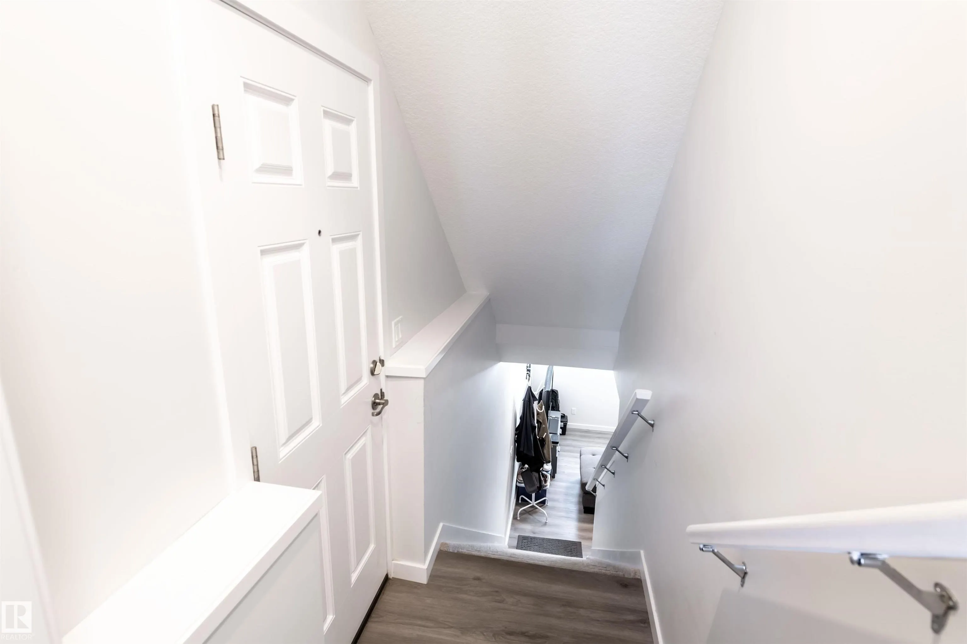 2631 DONAGHEY Crescent