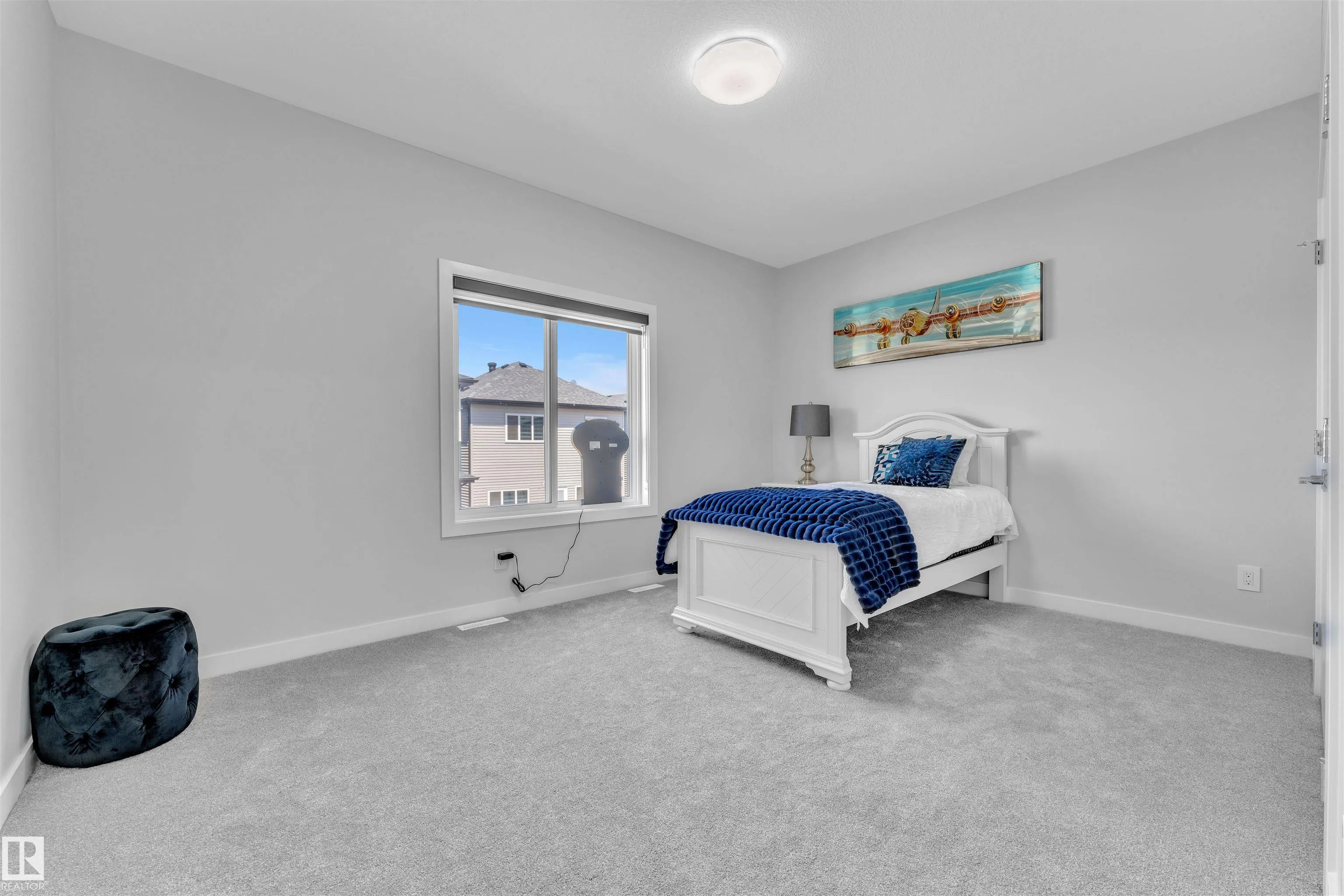 12606 44 Street