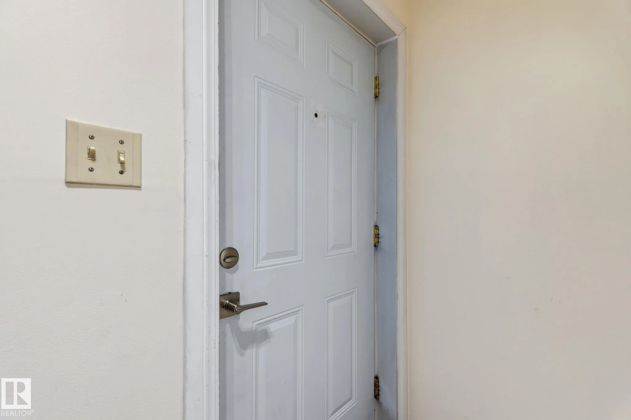 181 LANCASTER Terrace