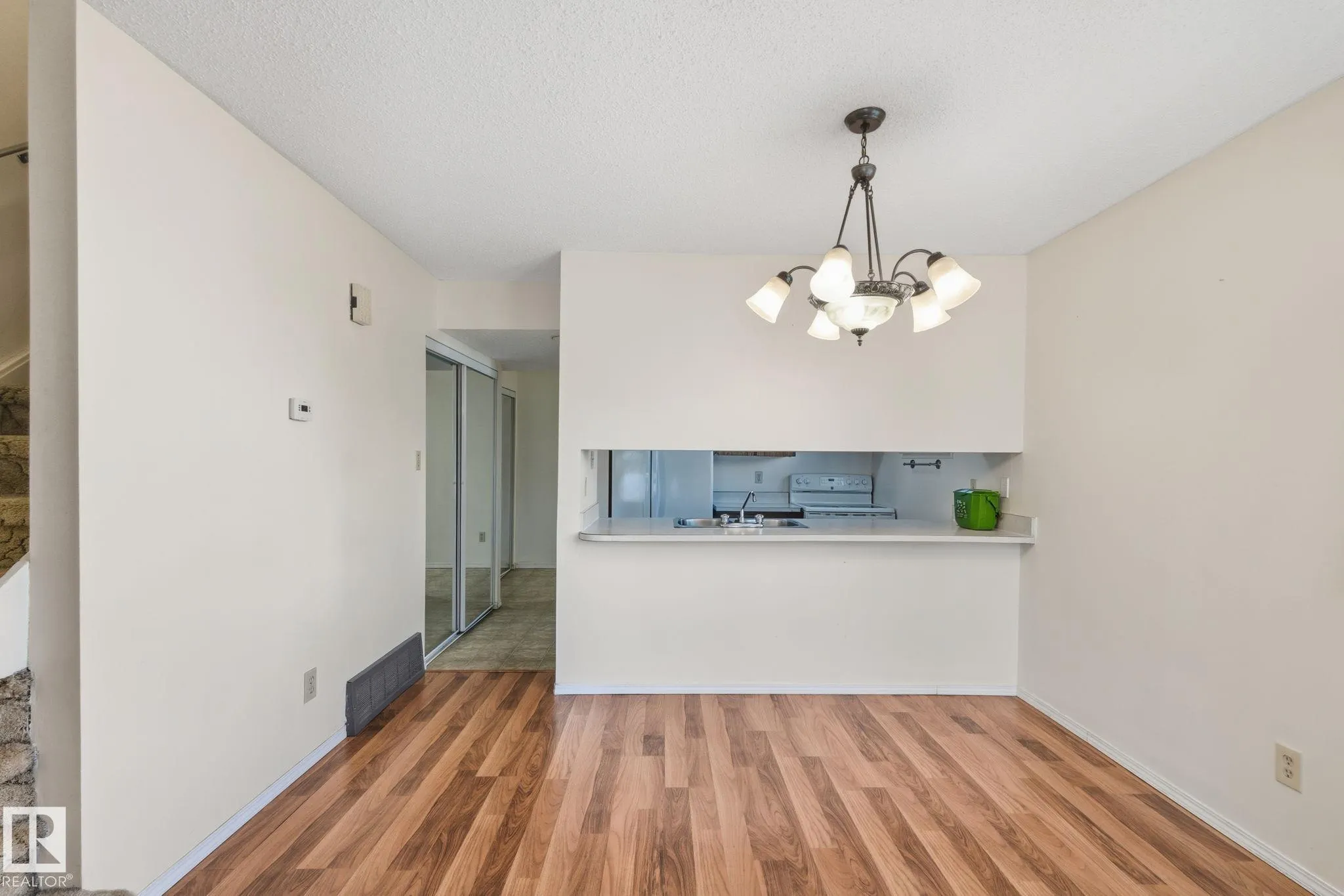 181 LANCASTER Terrace