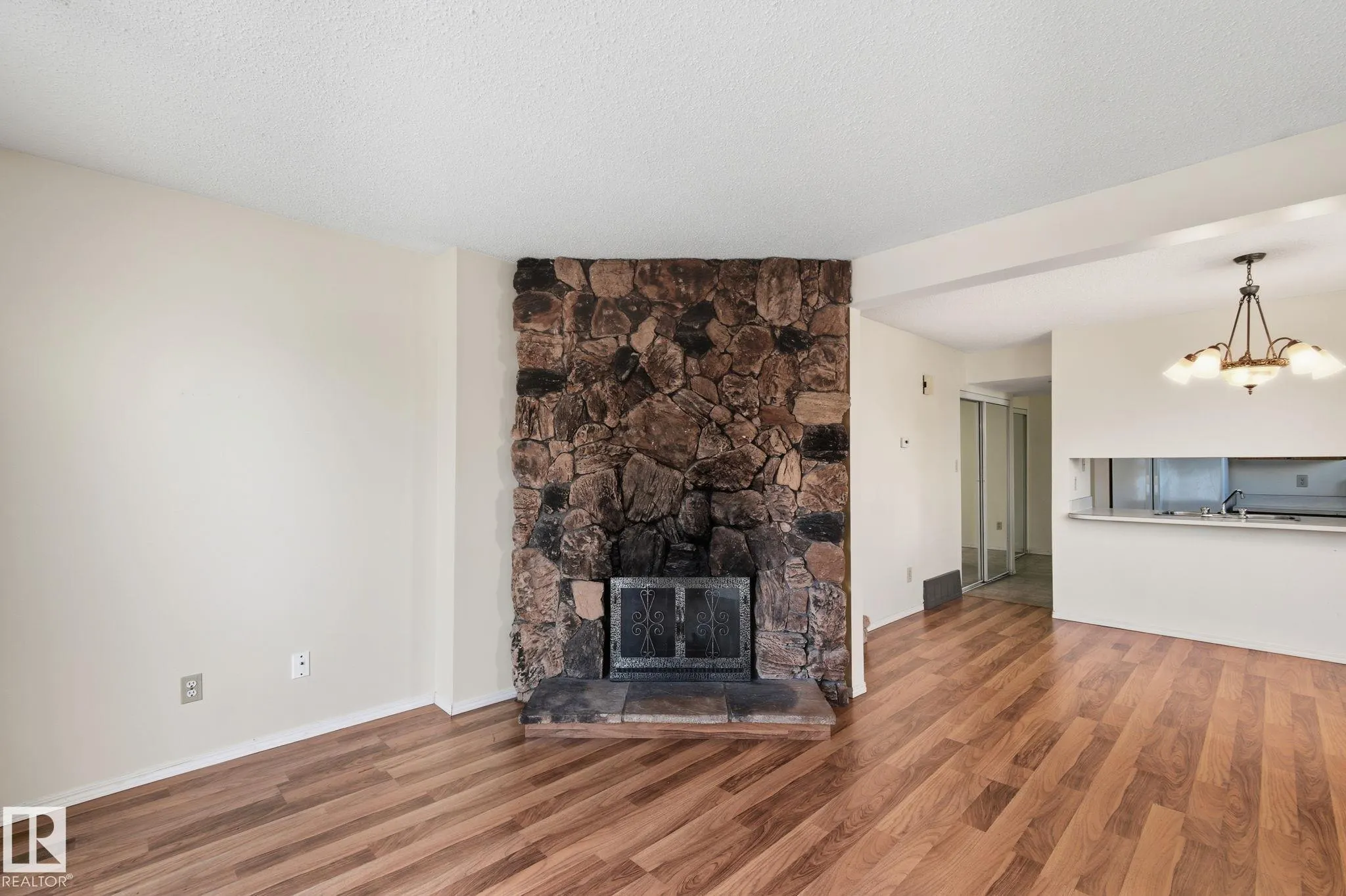 181 LANCASTER Terrace