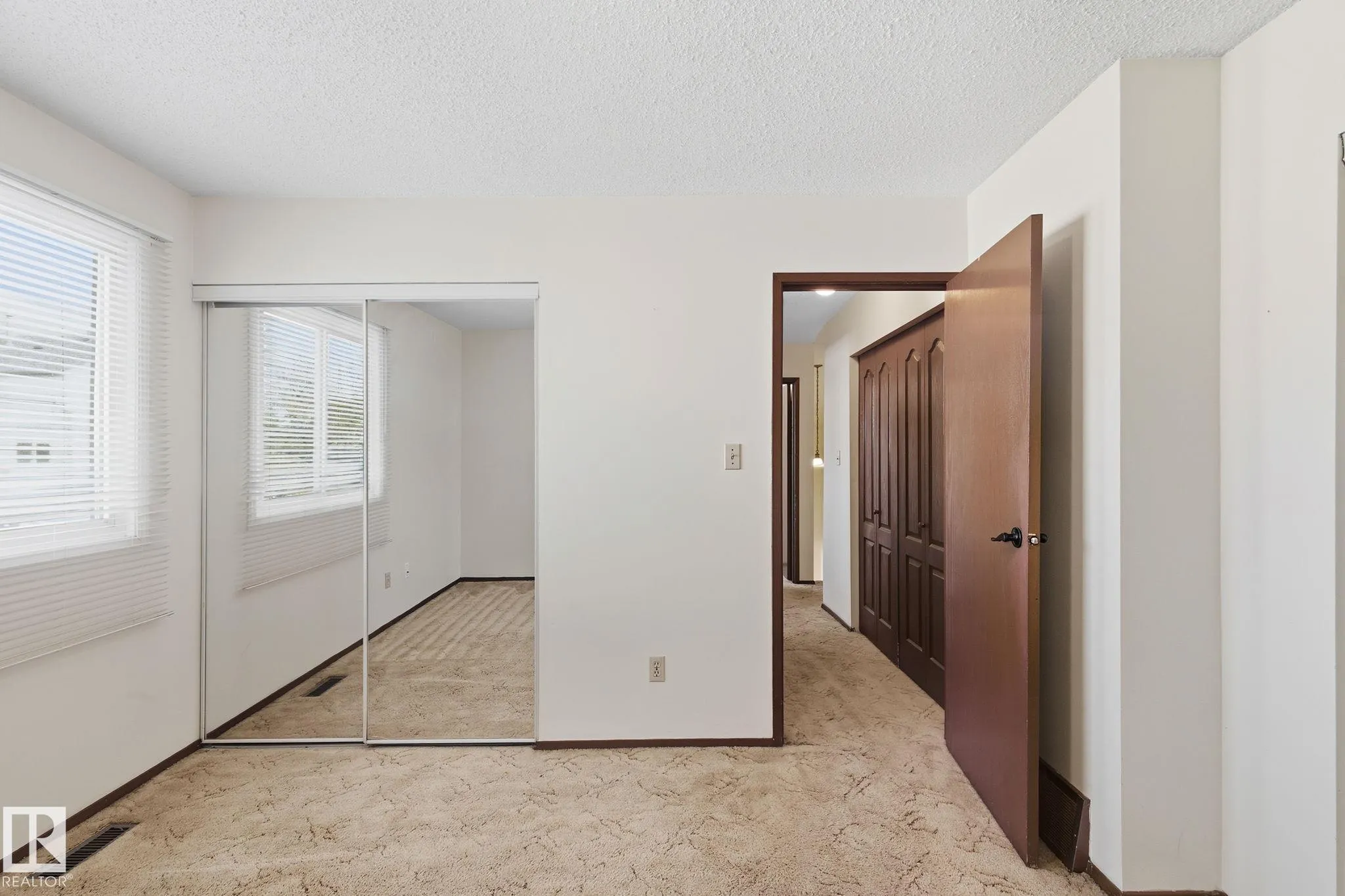 181 LANCASTER Terrace