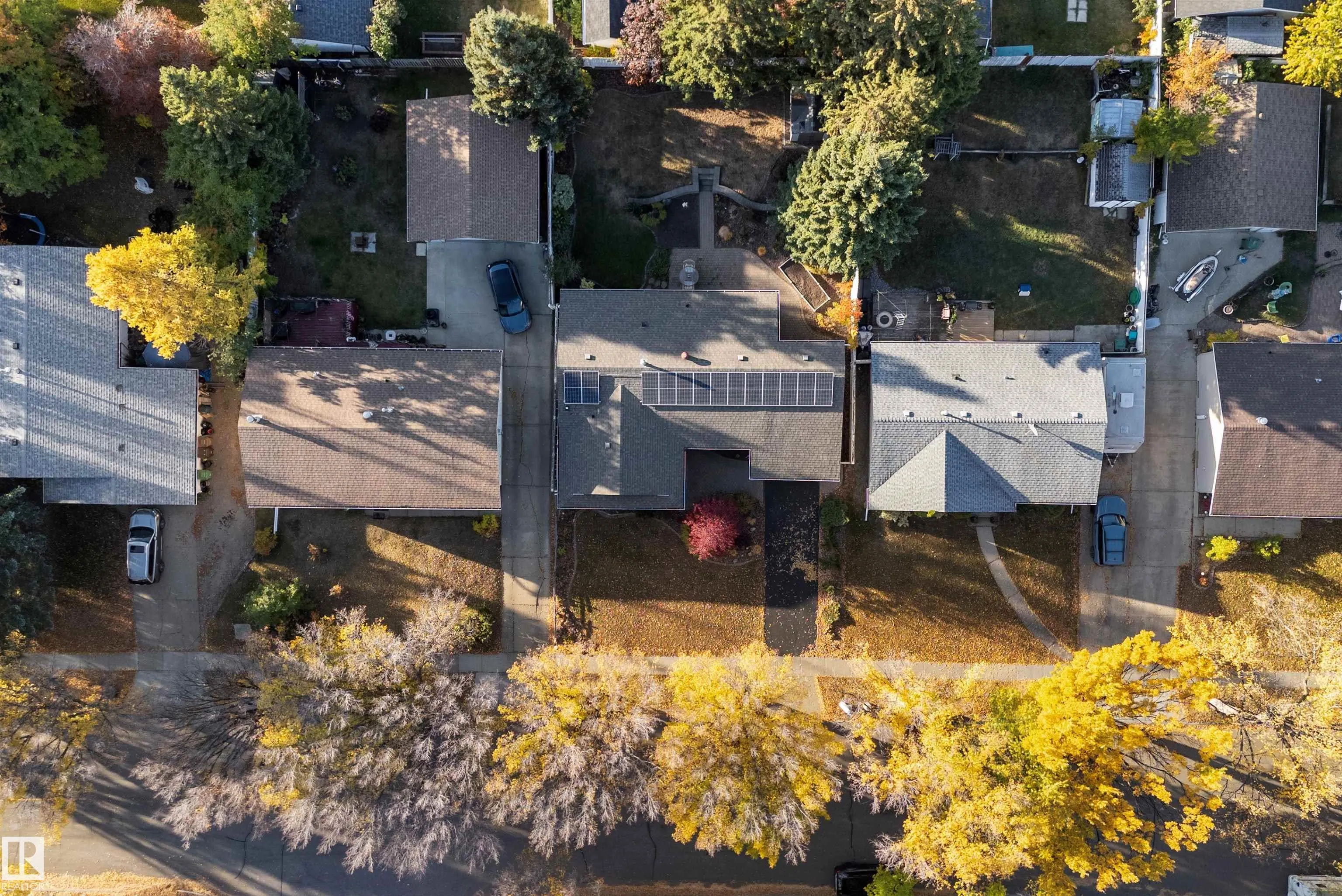 8 FARMSTEAD Avenue