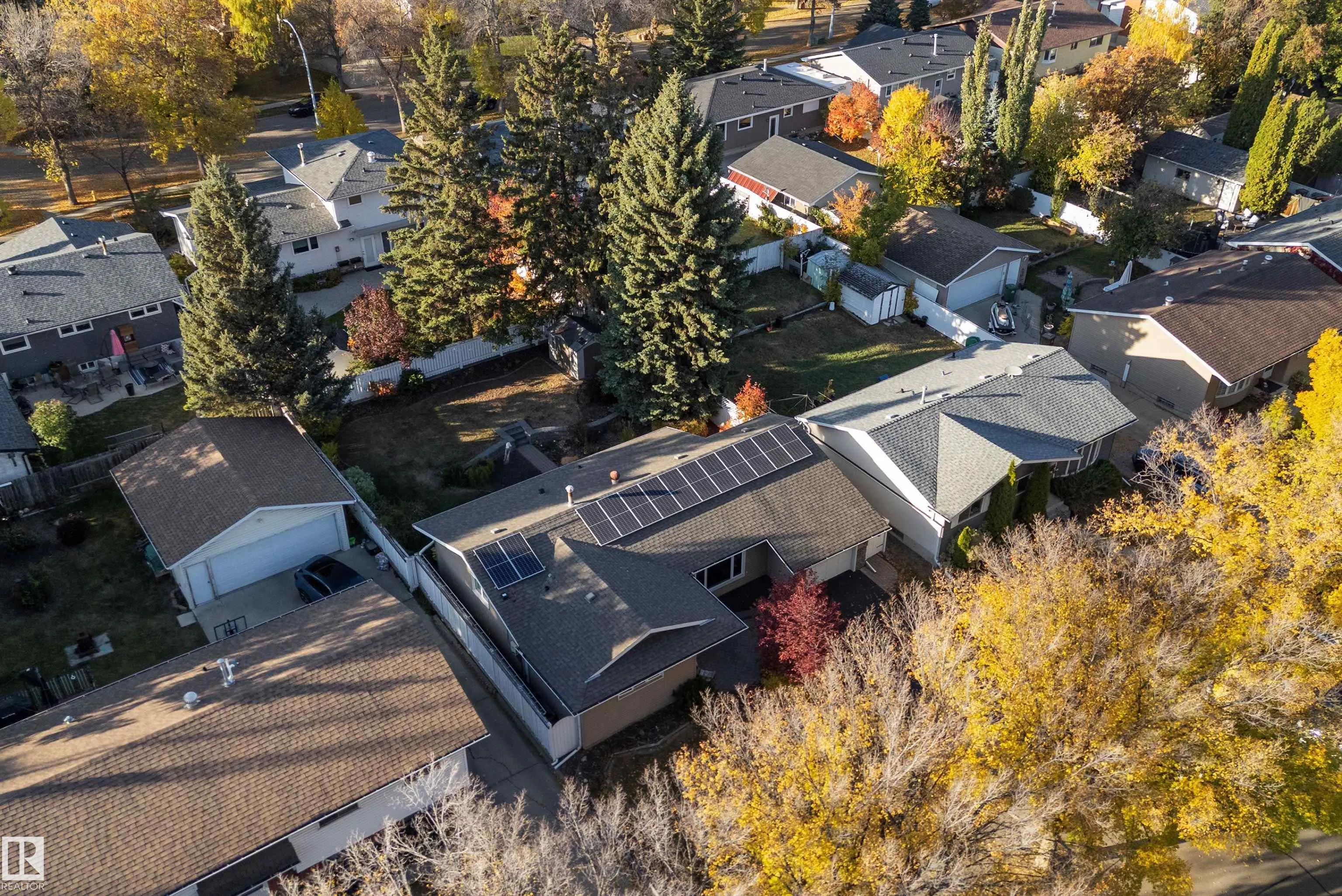 8 FARMSTEAD Avenue