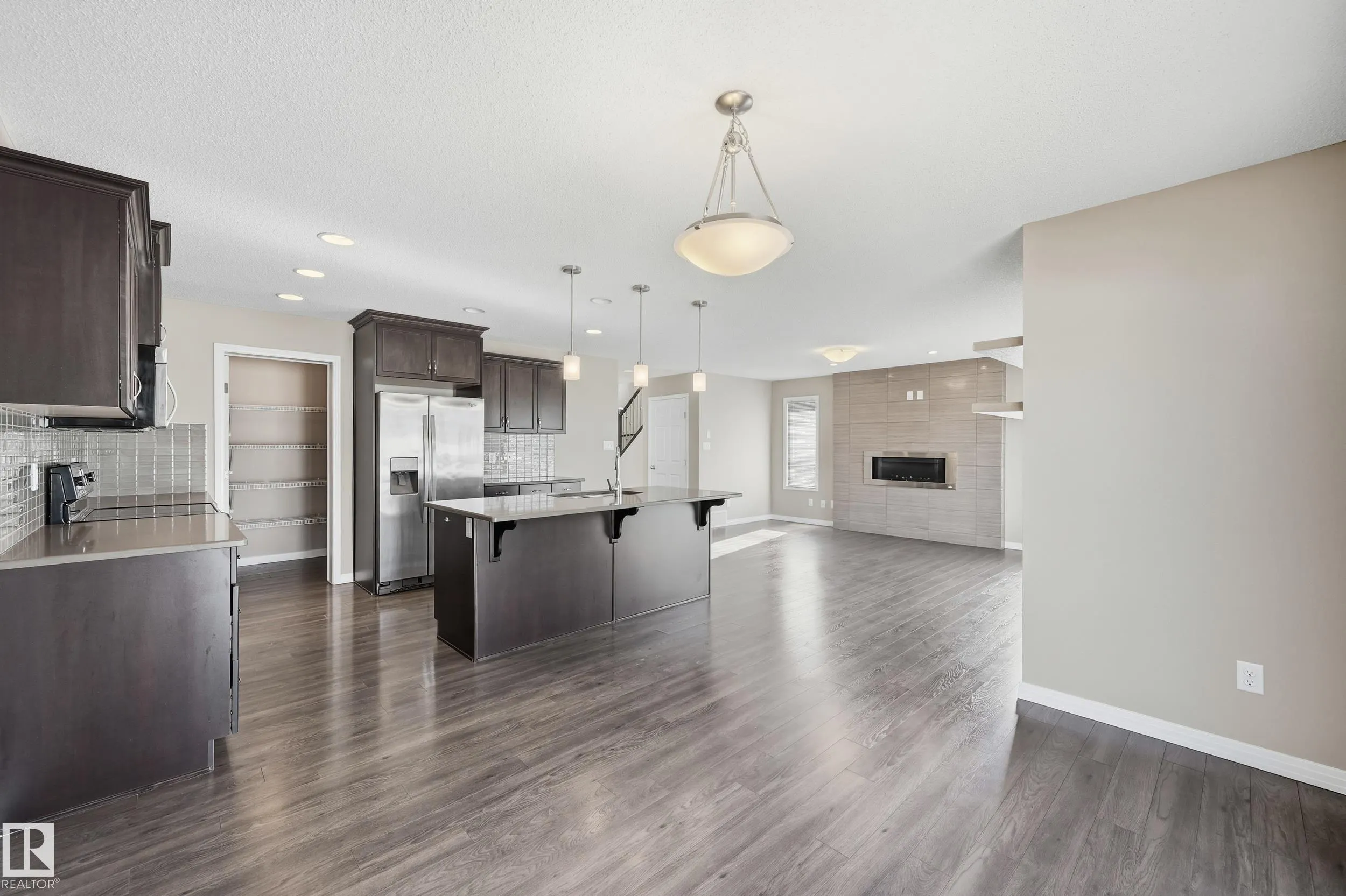 3552 CLAXTON Crescent