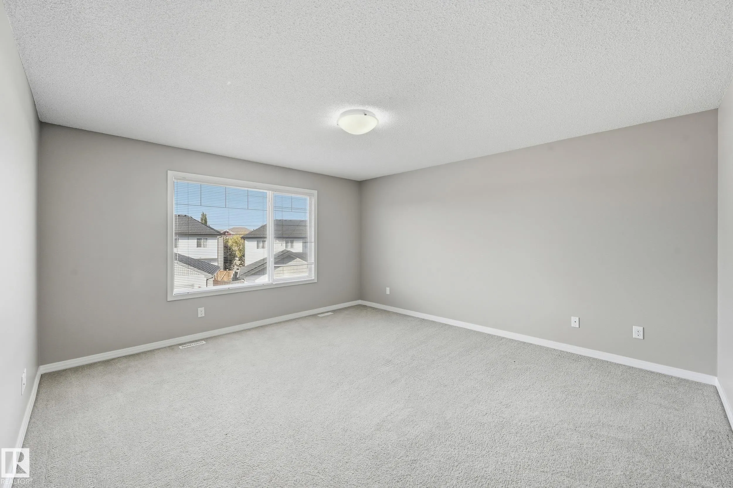 3552 CLAXTON Crescent