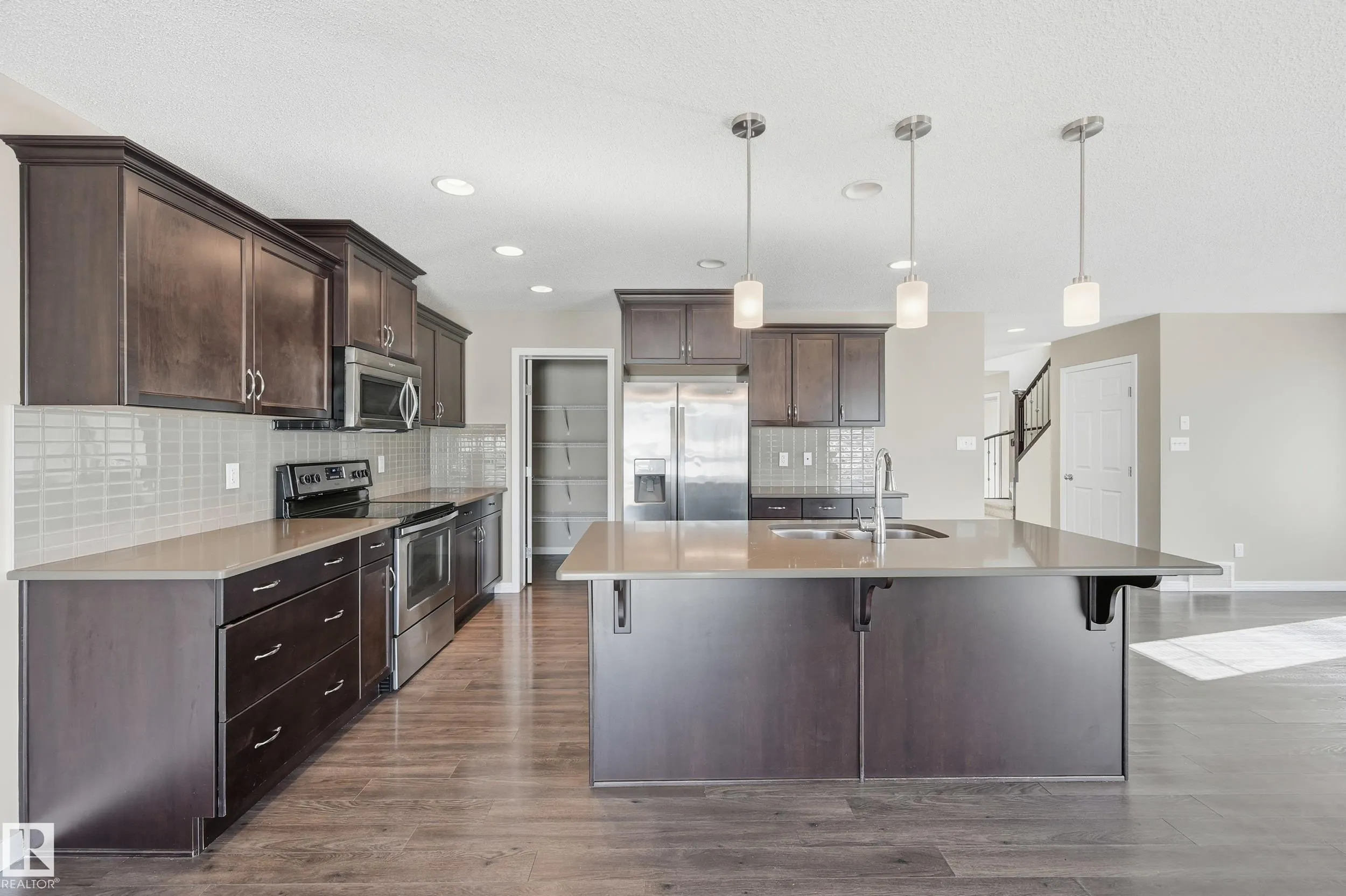 3552 CLAXTON Crescent