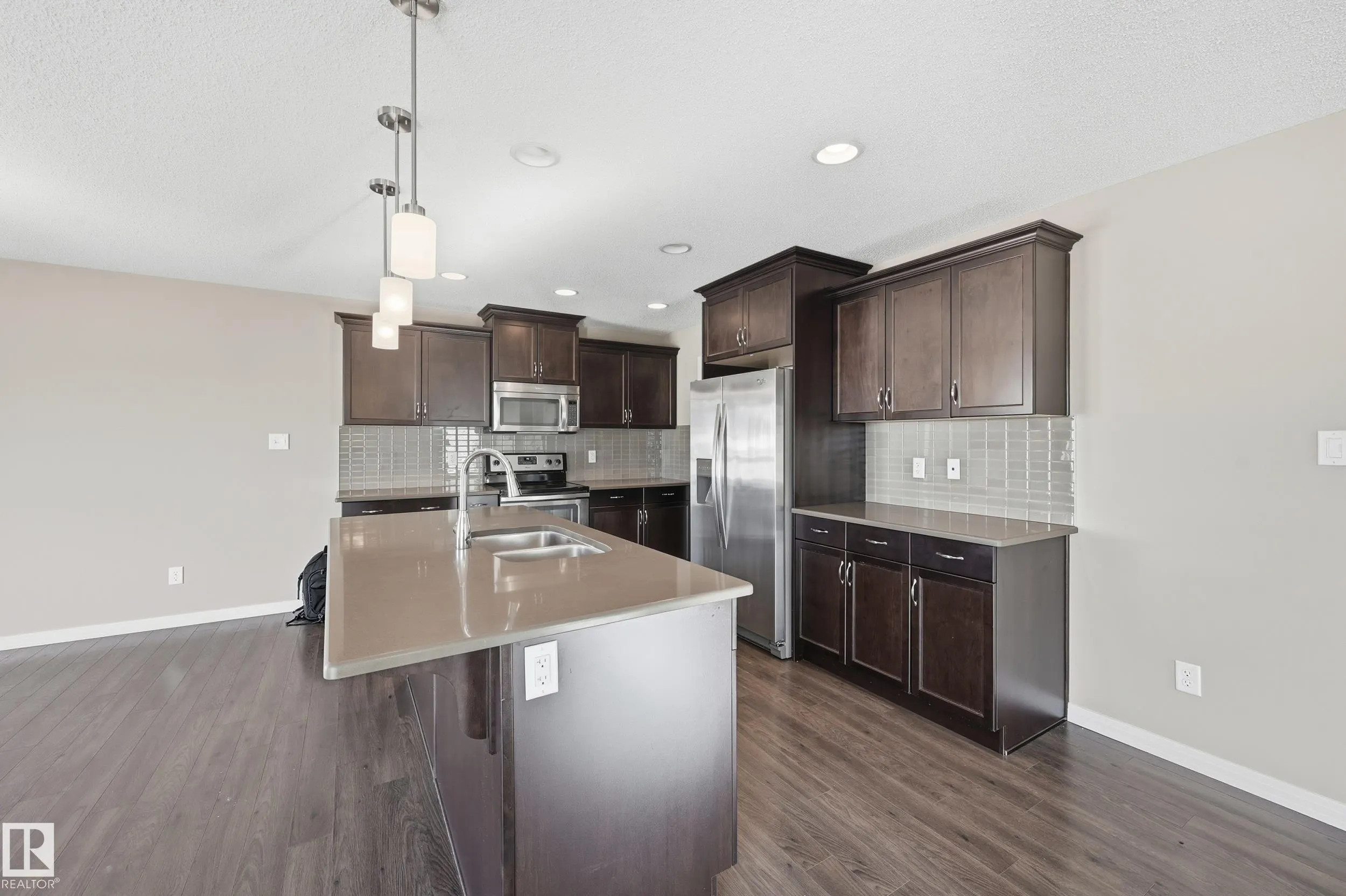 3552 CLAXTON Crescent