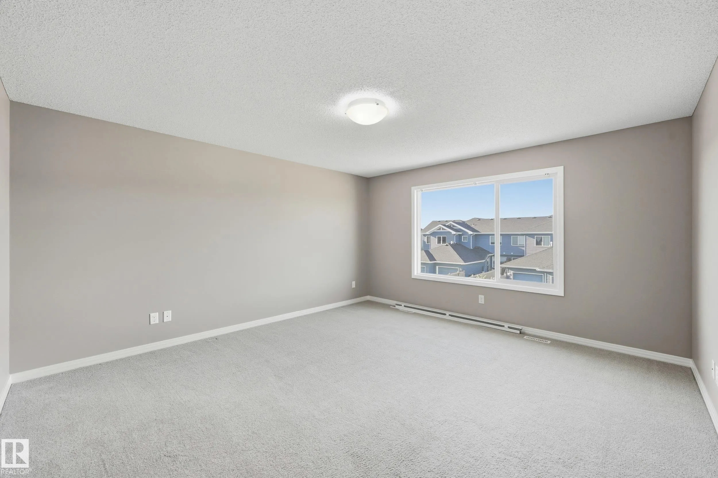 3528 CLAXTON Crescent
