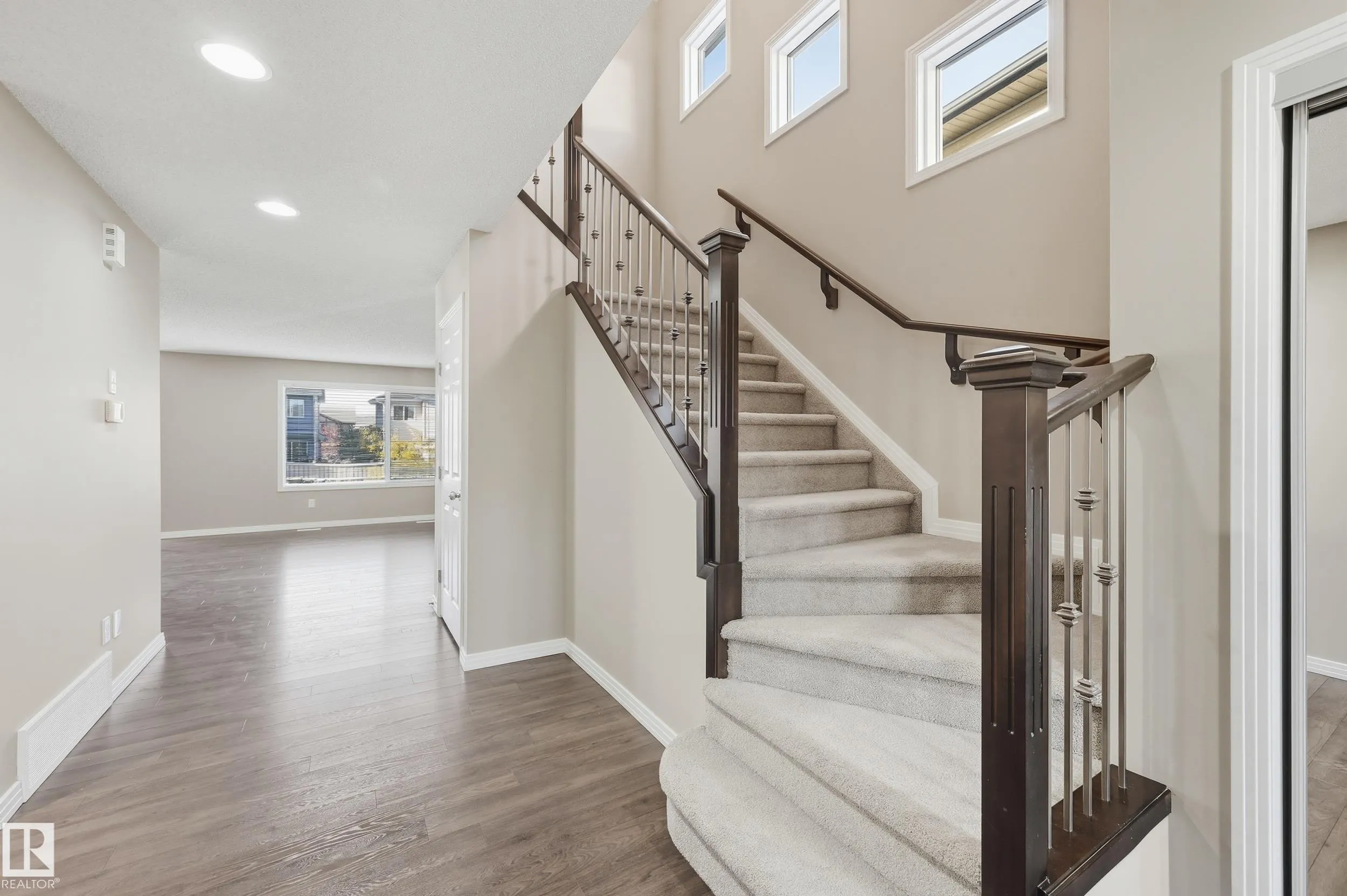 3528 CLAXTON Crescent