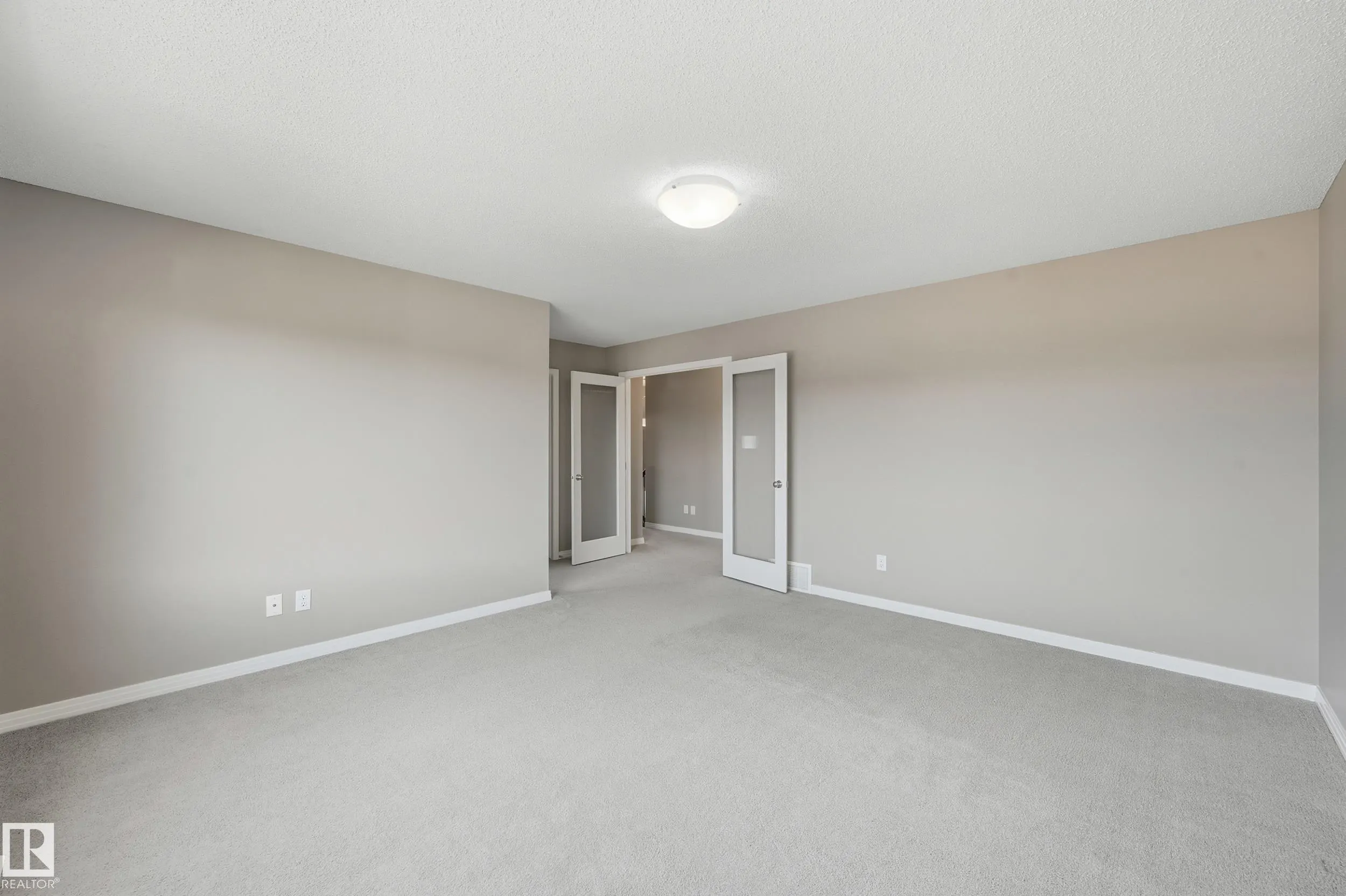 3528 CLAXTON Crescent