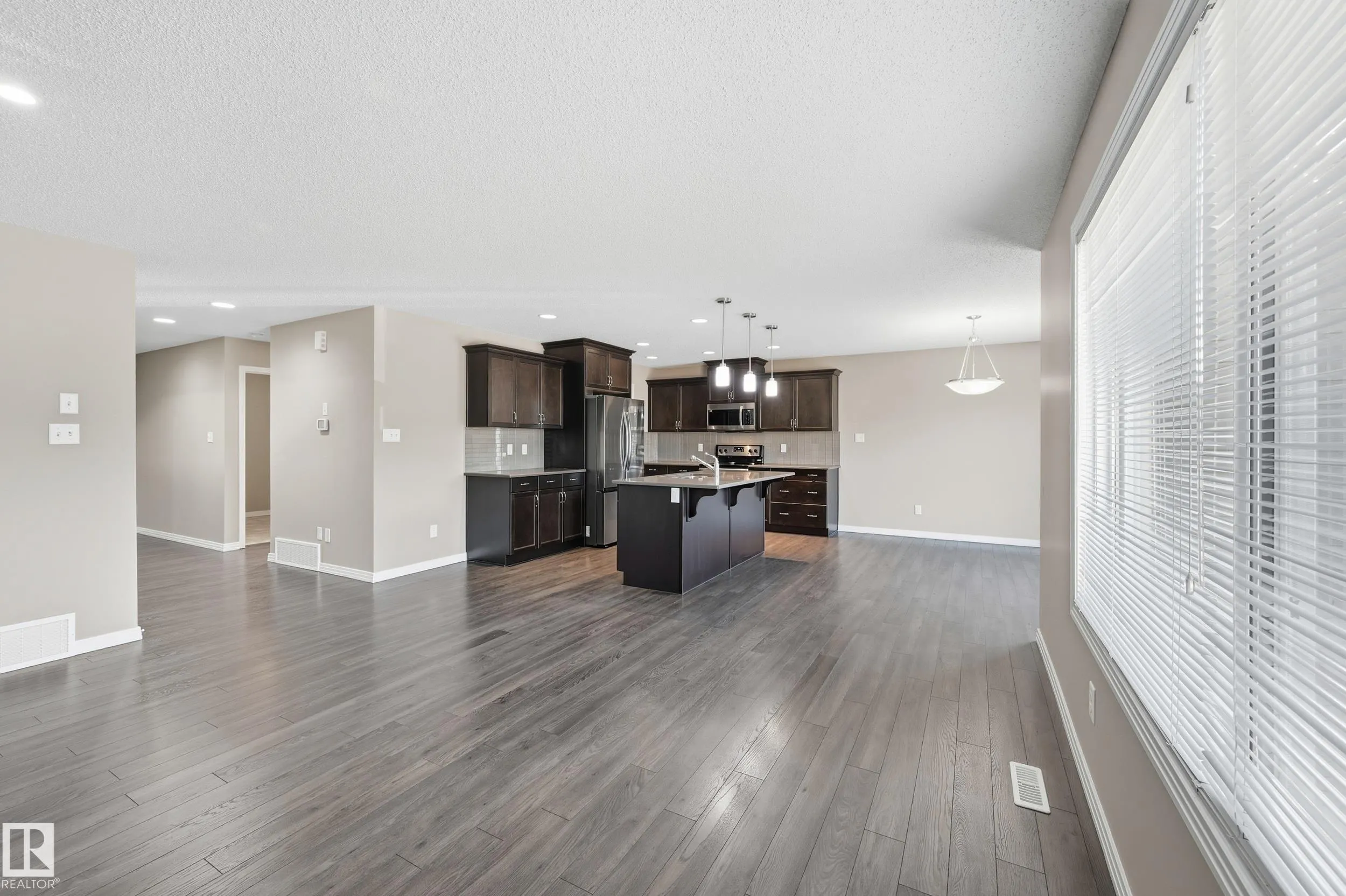 3528 CLAXTON Crescent