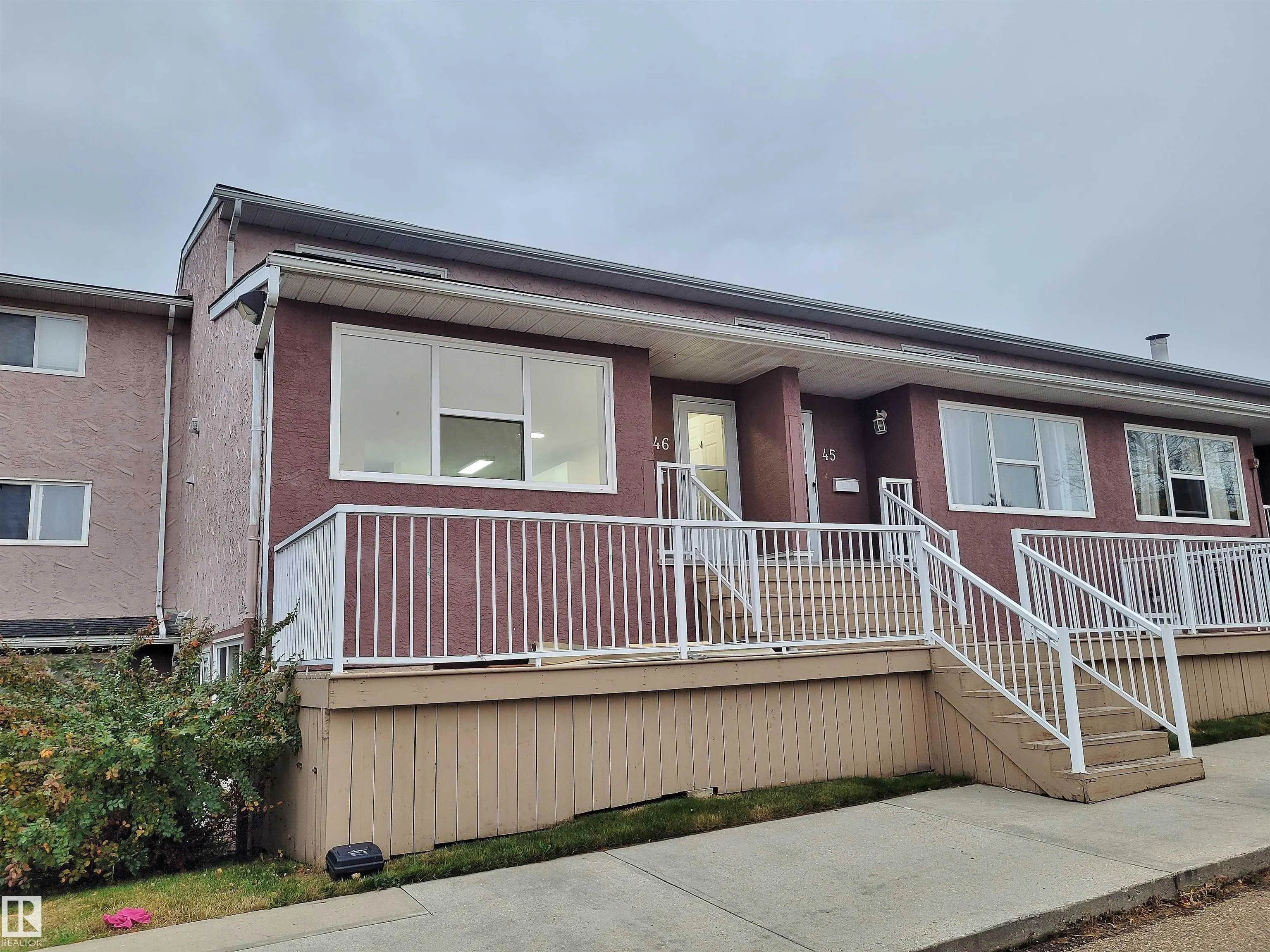 13590 38 Street