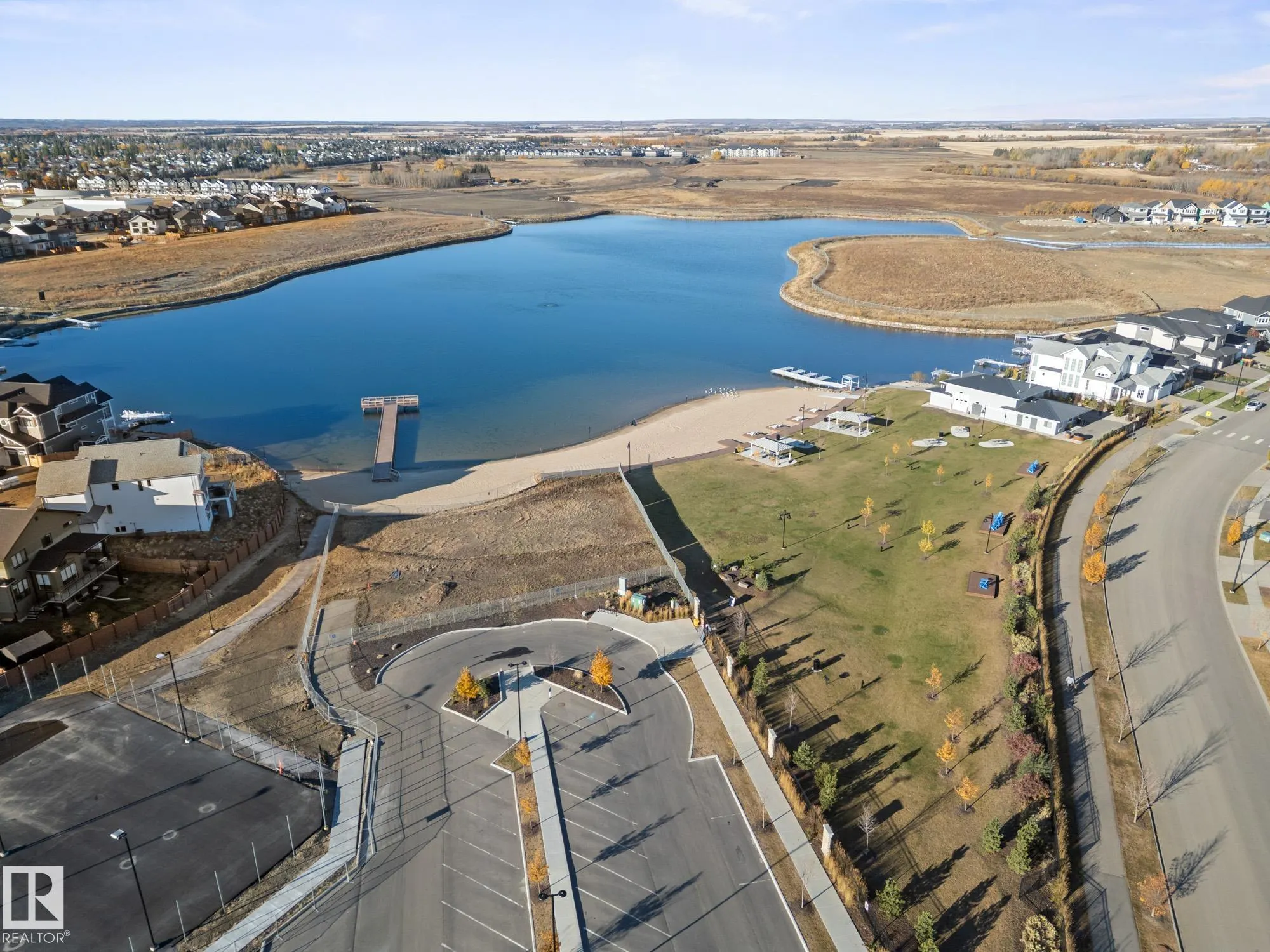 100 JENSEN LAKES Boulevard