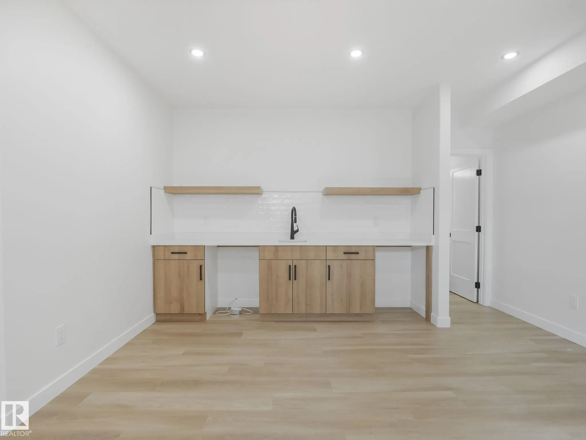 3325 Chickadee drive