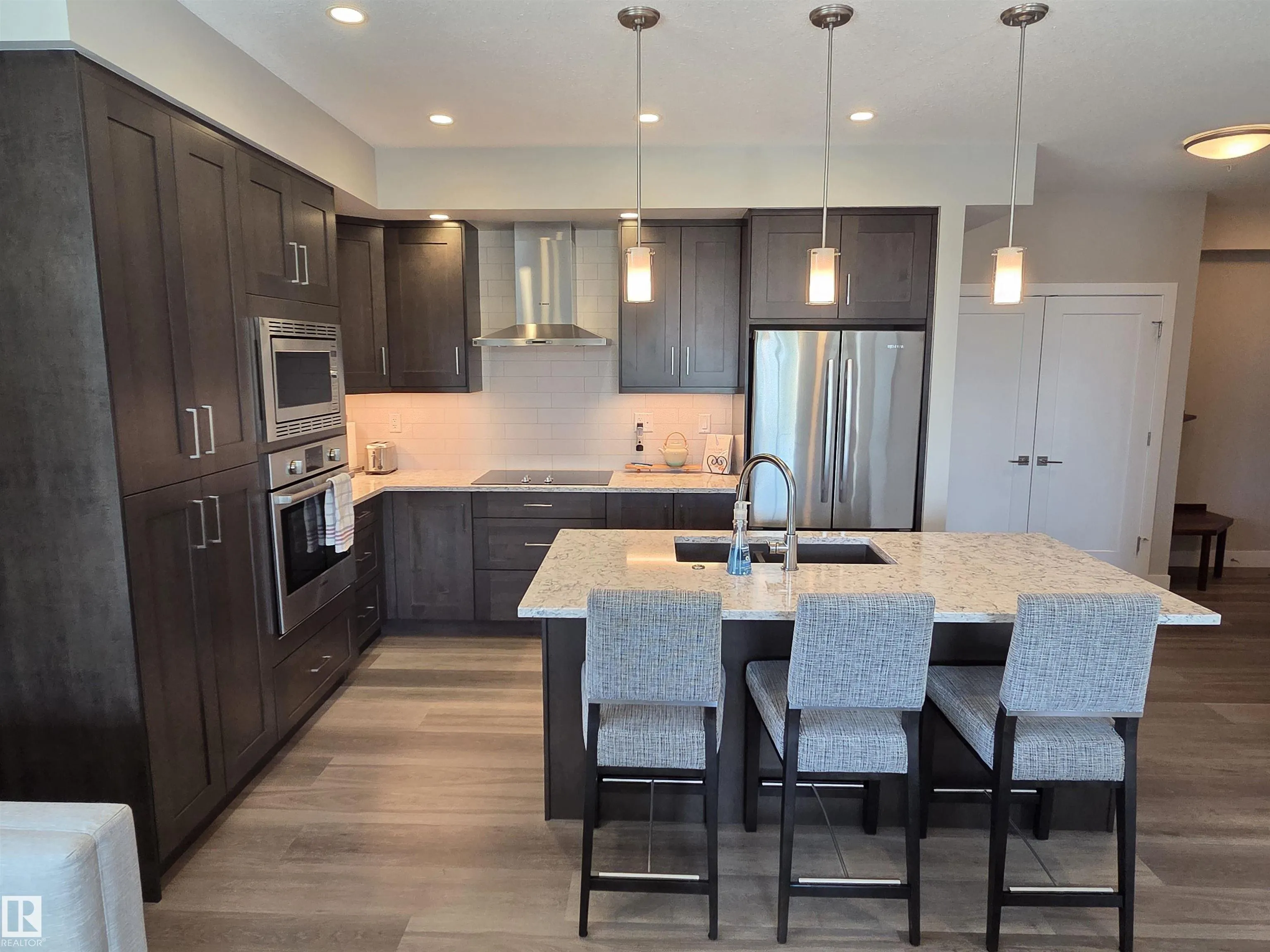 200 Bellerose Drive