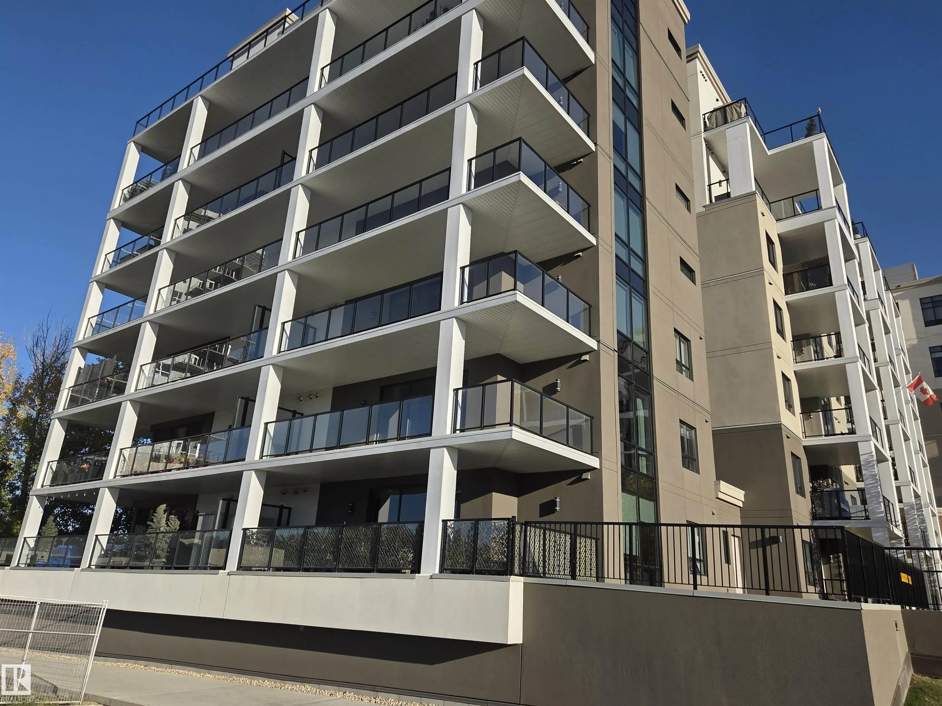 200 Bellerose Drive