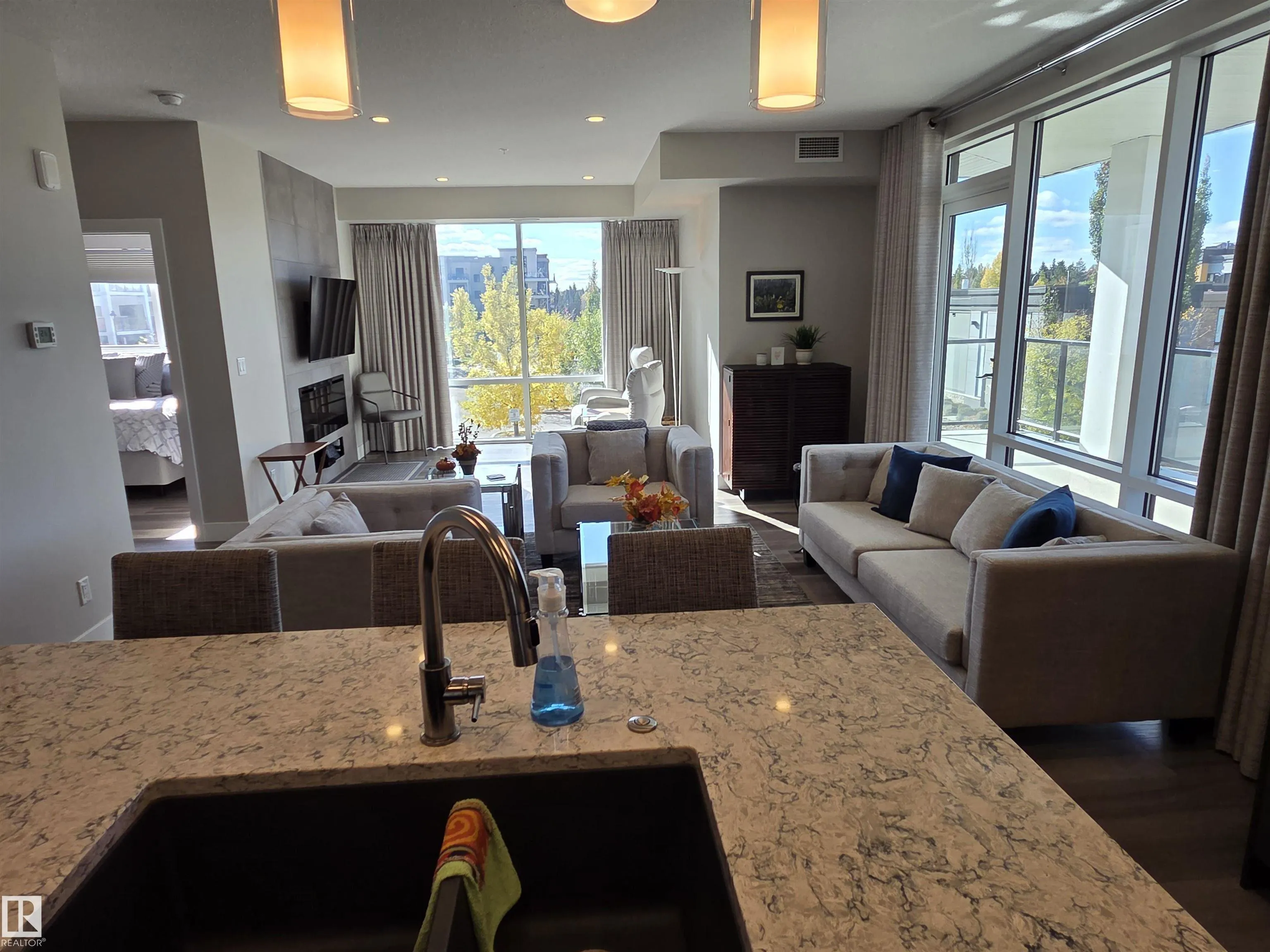 200 Bellerose Drive