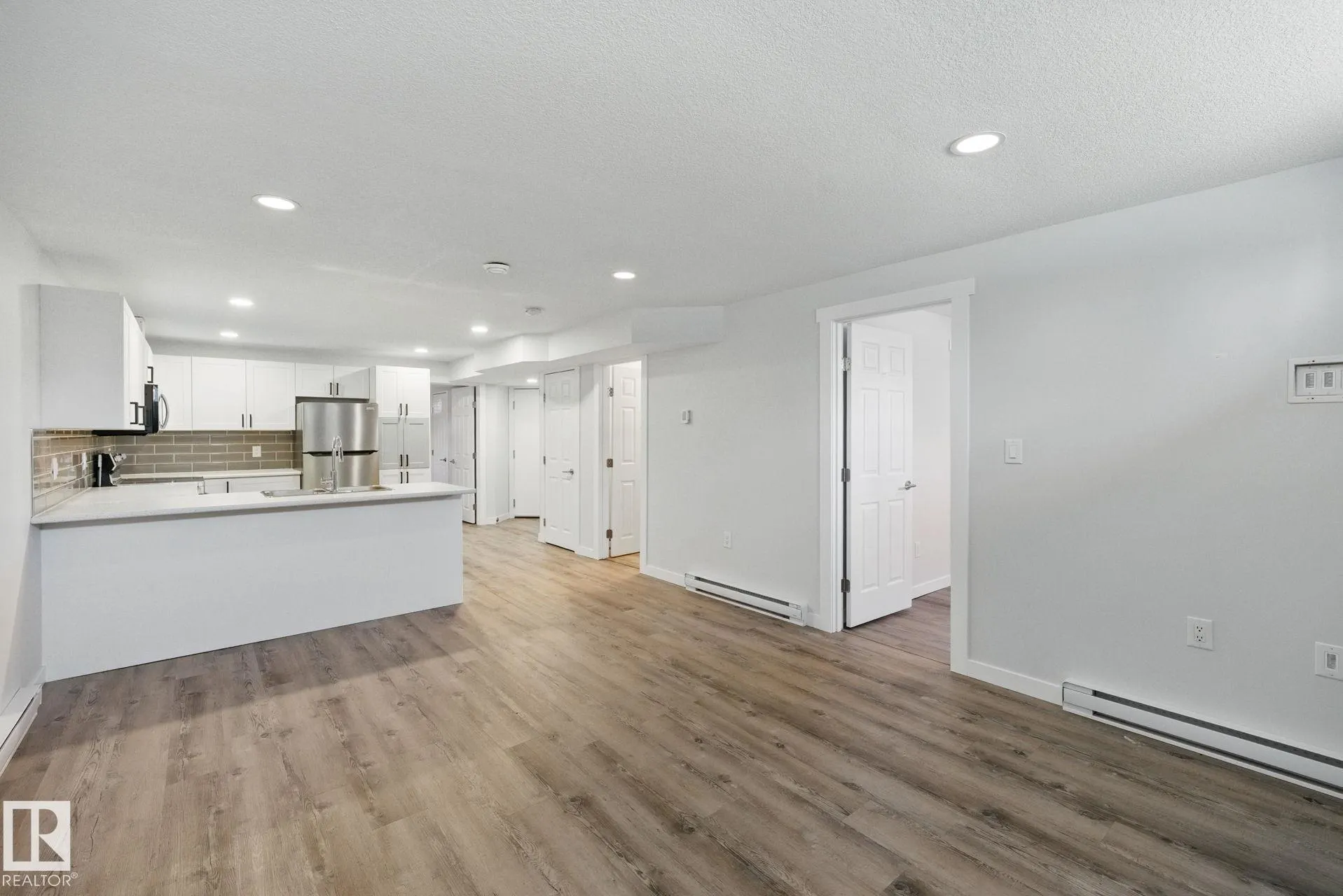 10407 136 AVE