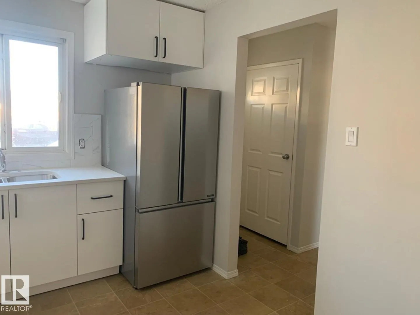 15219 54 ST