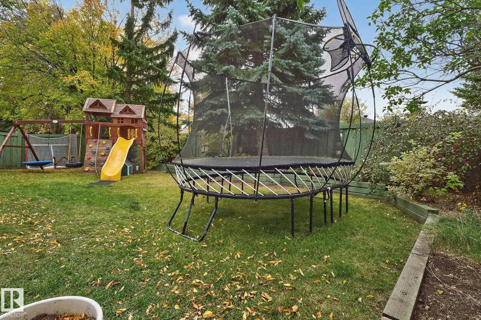337 WEBER Way