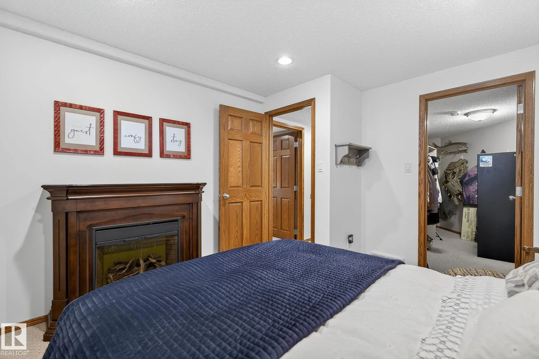 337 WEBER Way