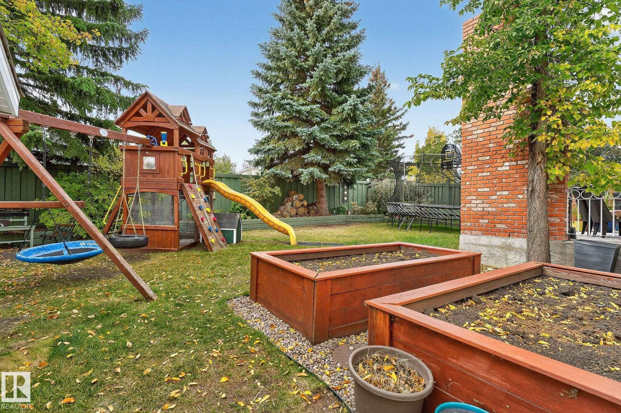 337 WEBER Way