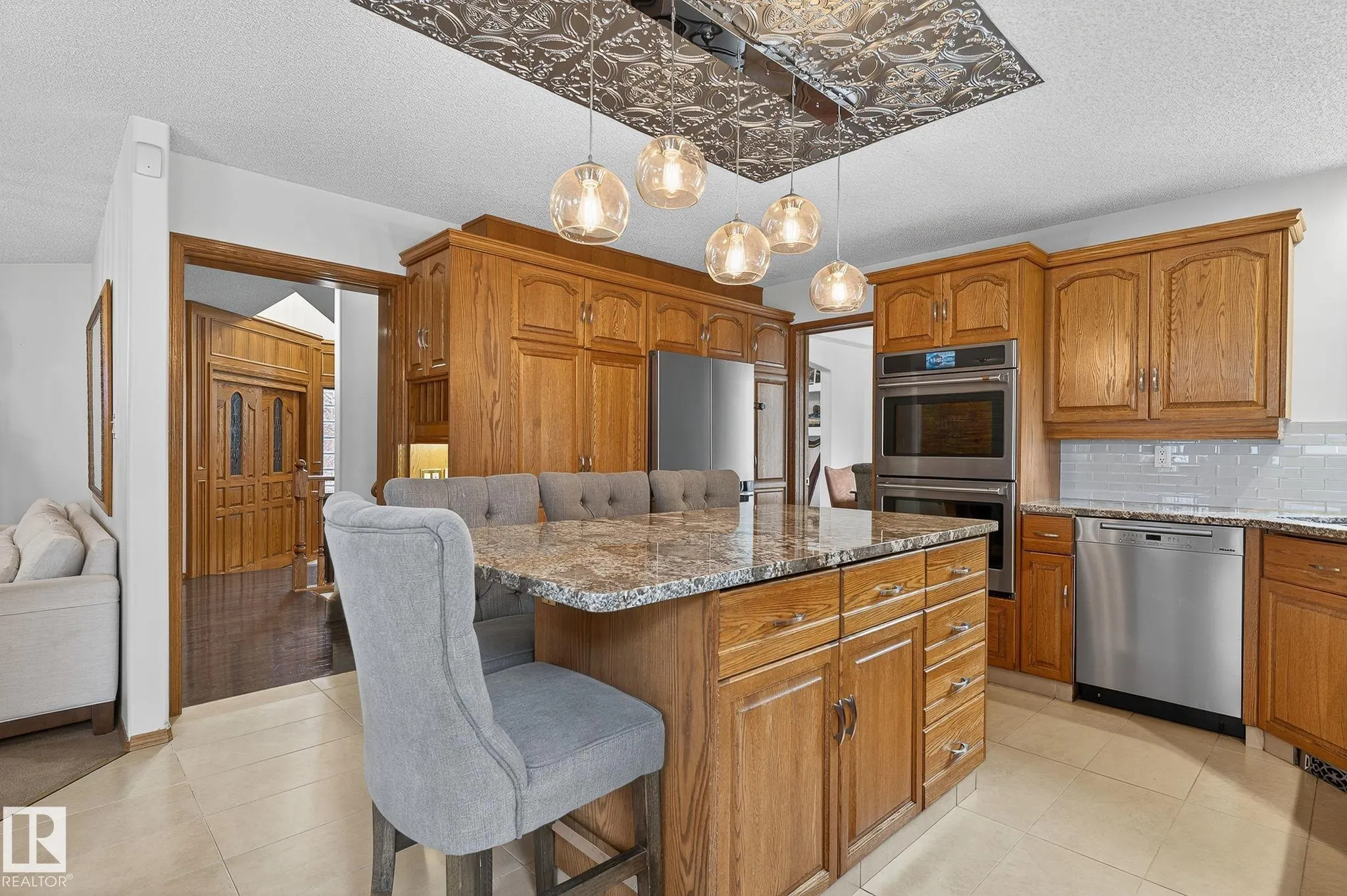 337 WEBER Way