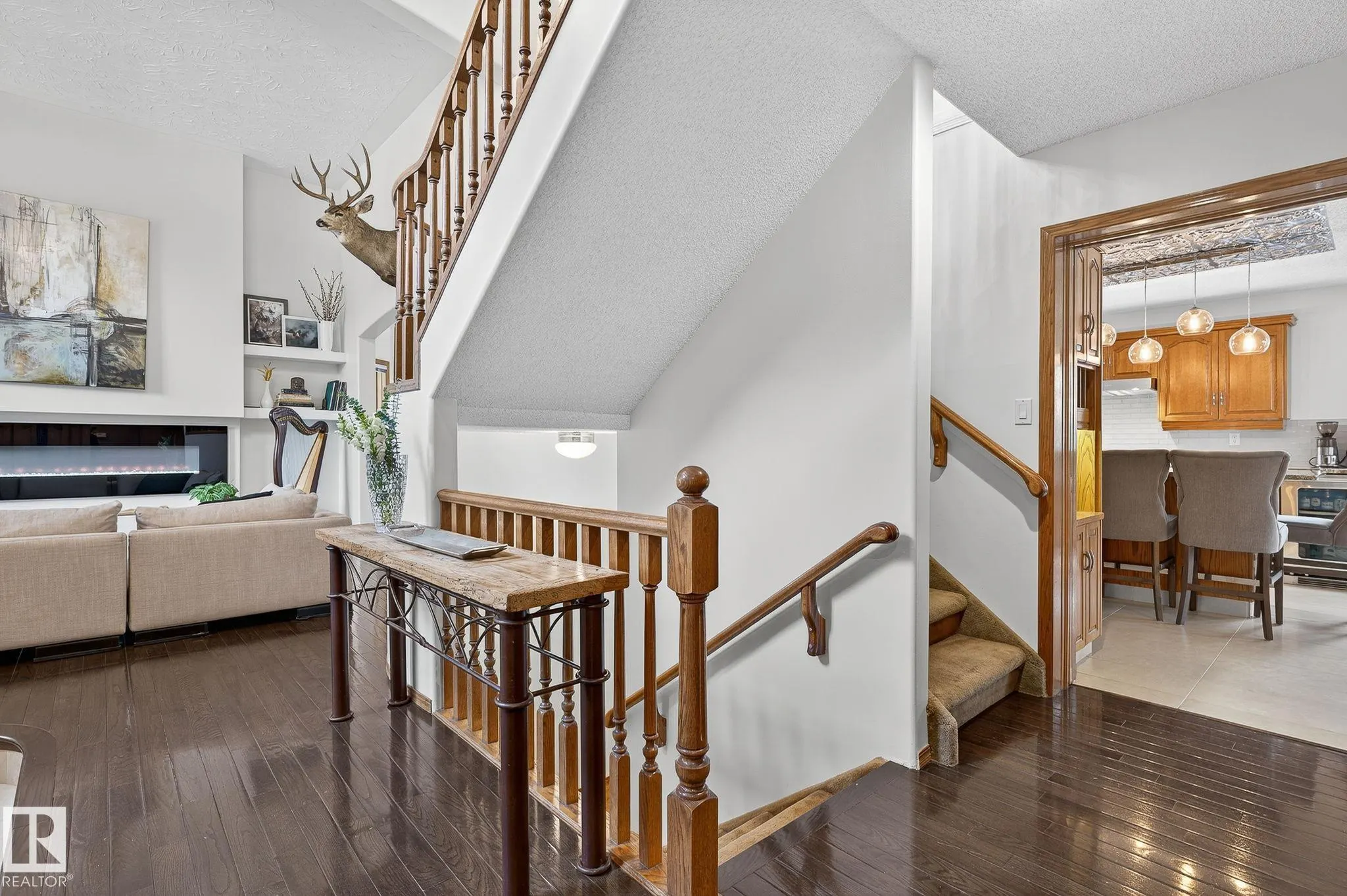 337 WEBER Way