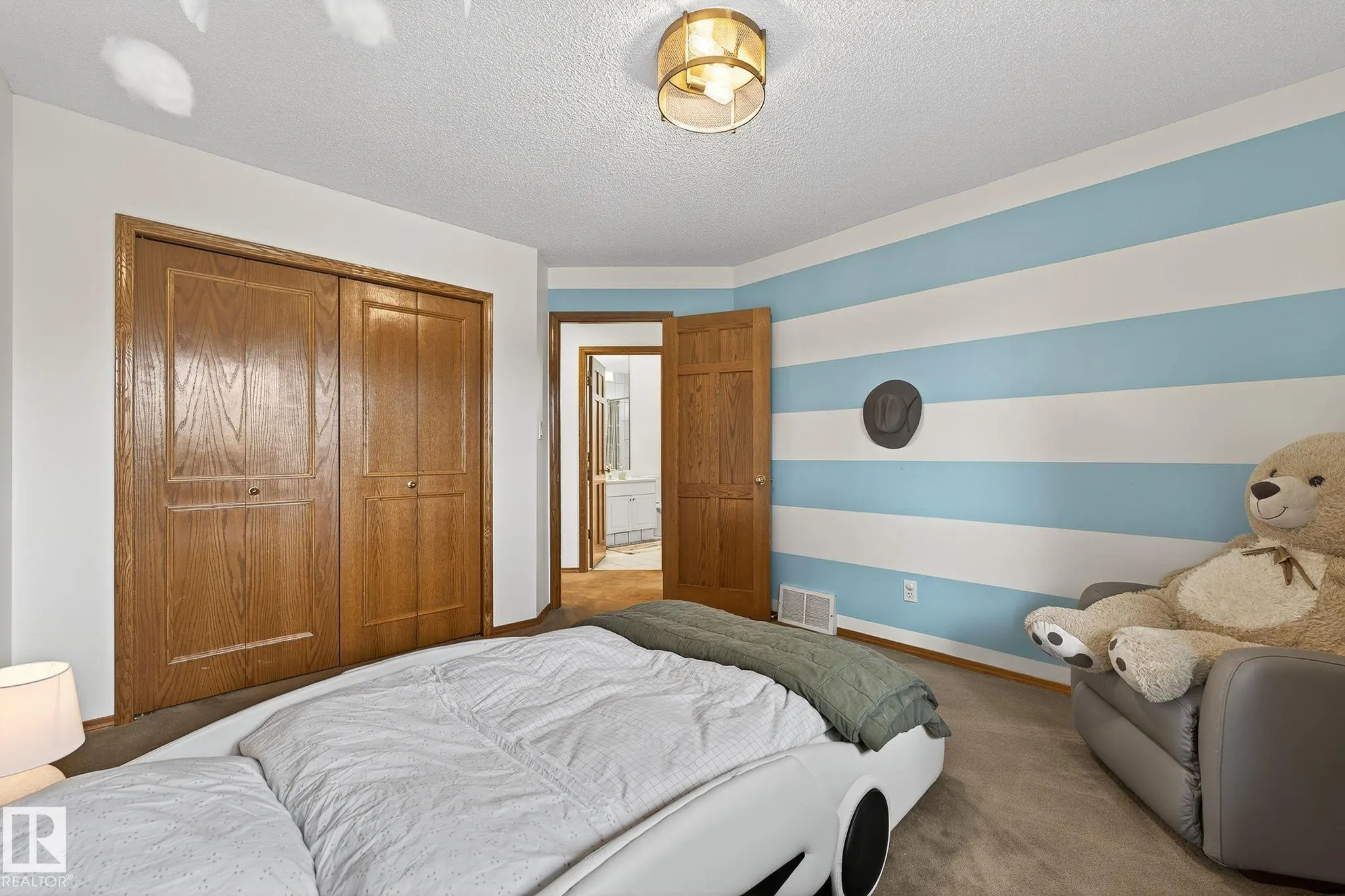 337 WEBER Way