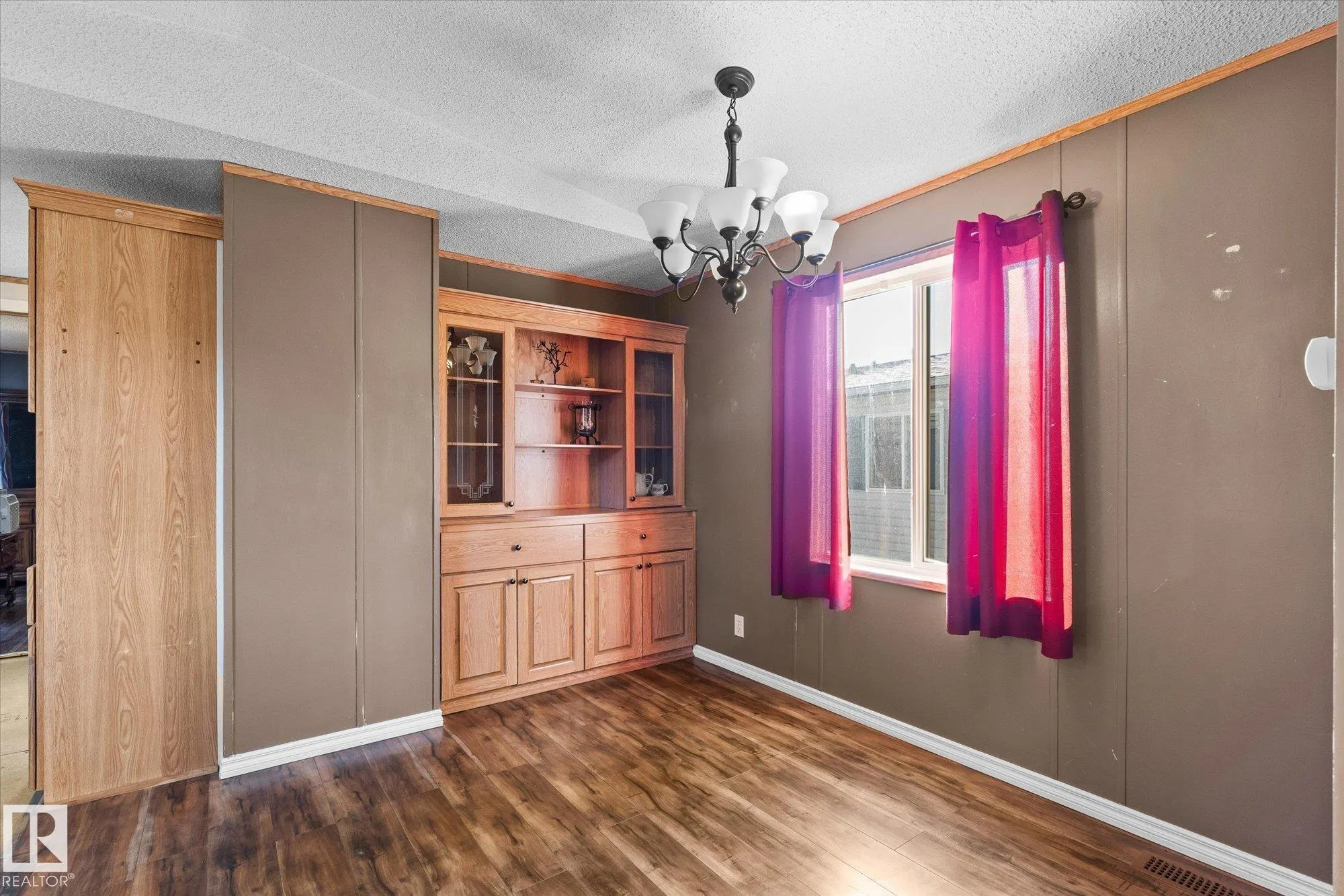 578 53222 Range Road 272