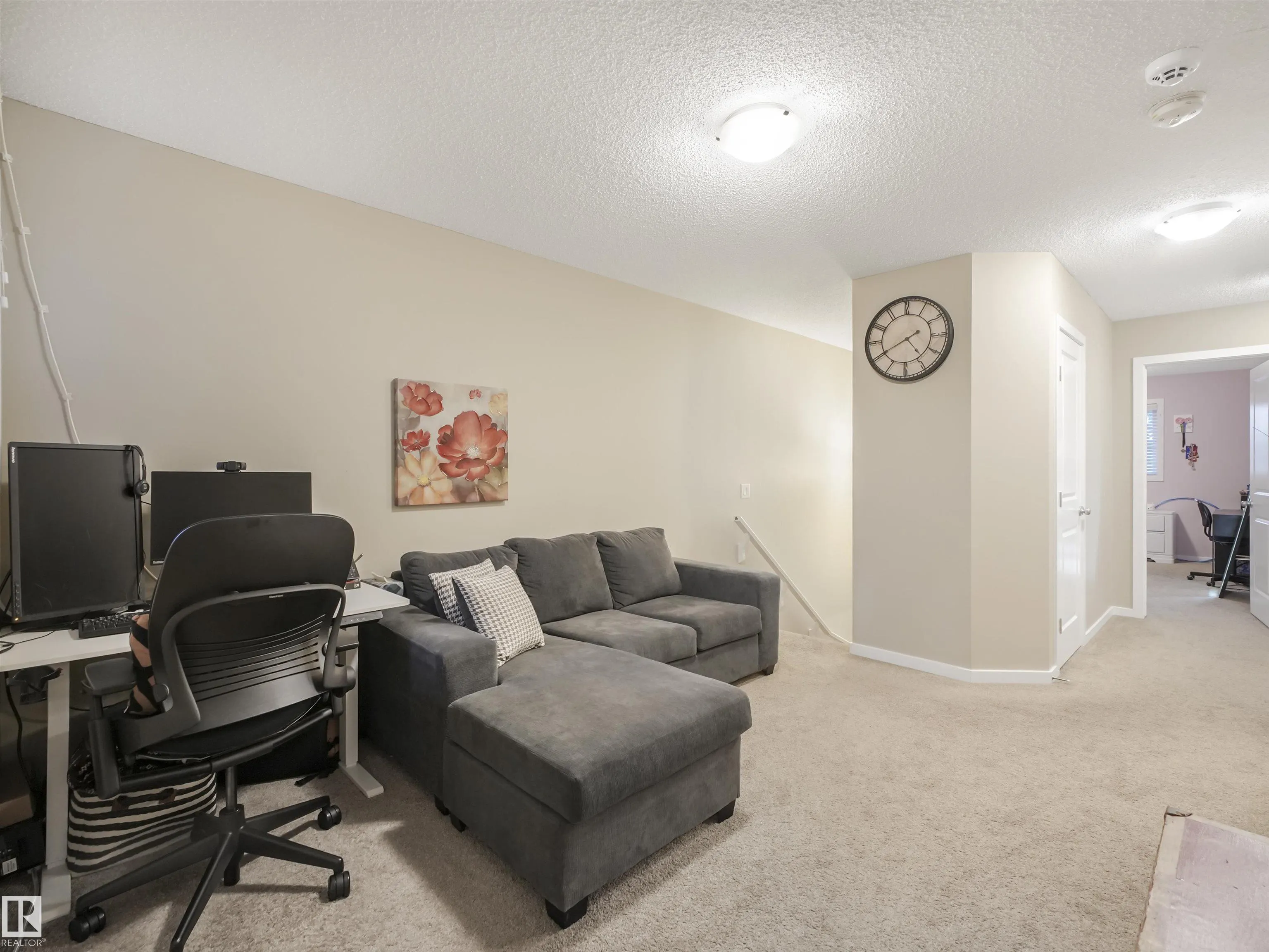 13807 138 Avenue