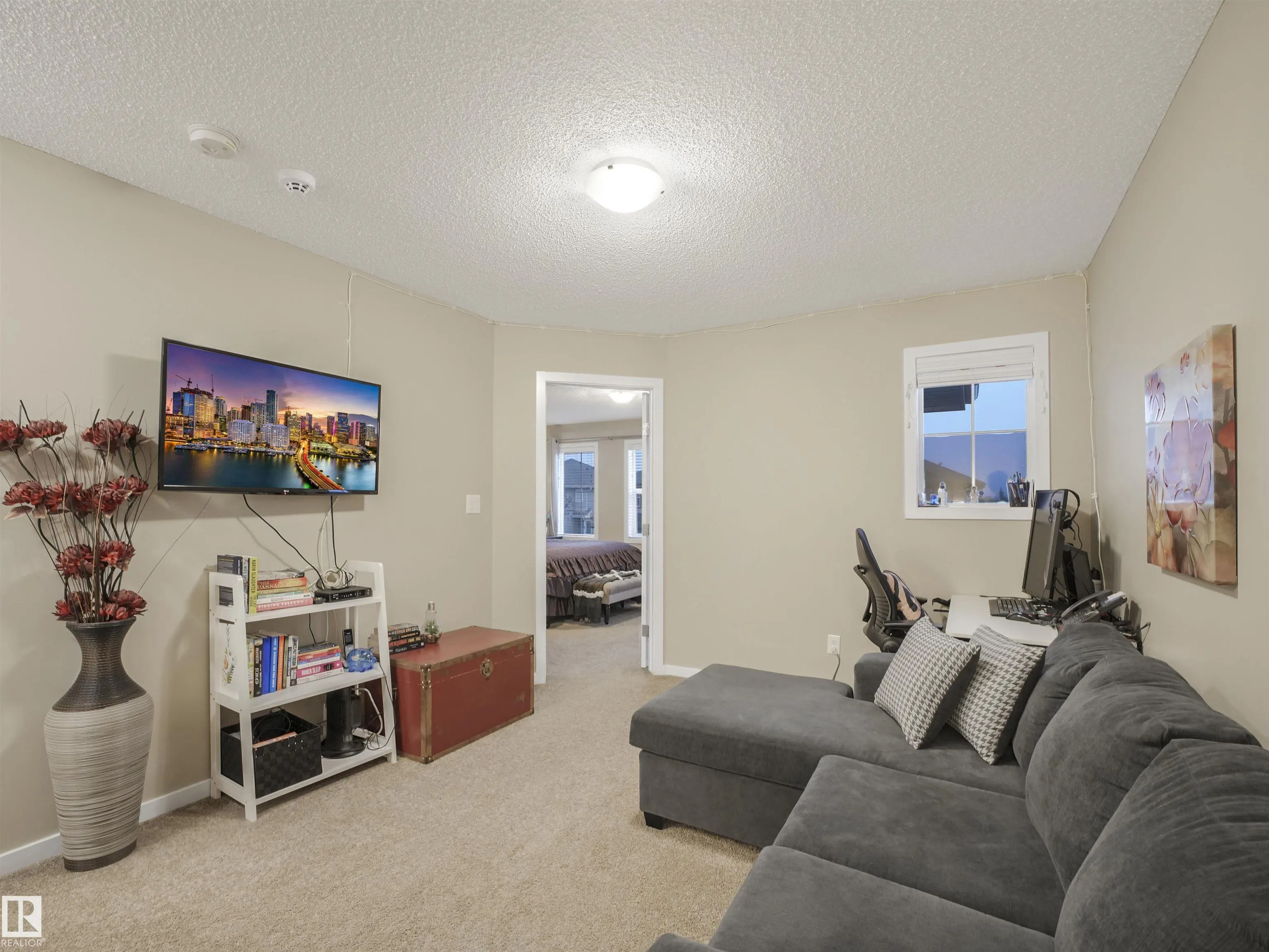13807 138 Avenue