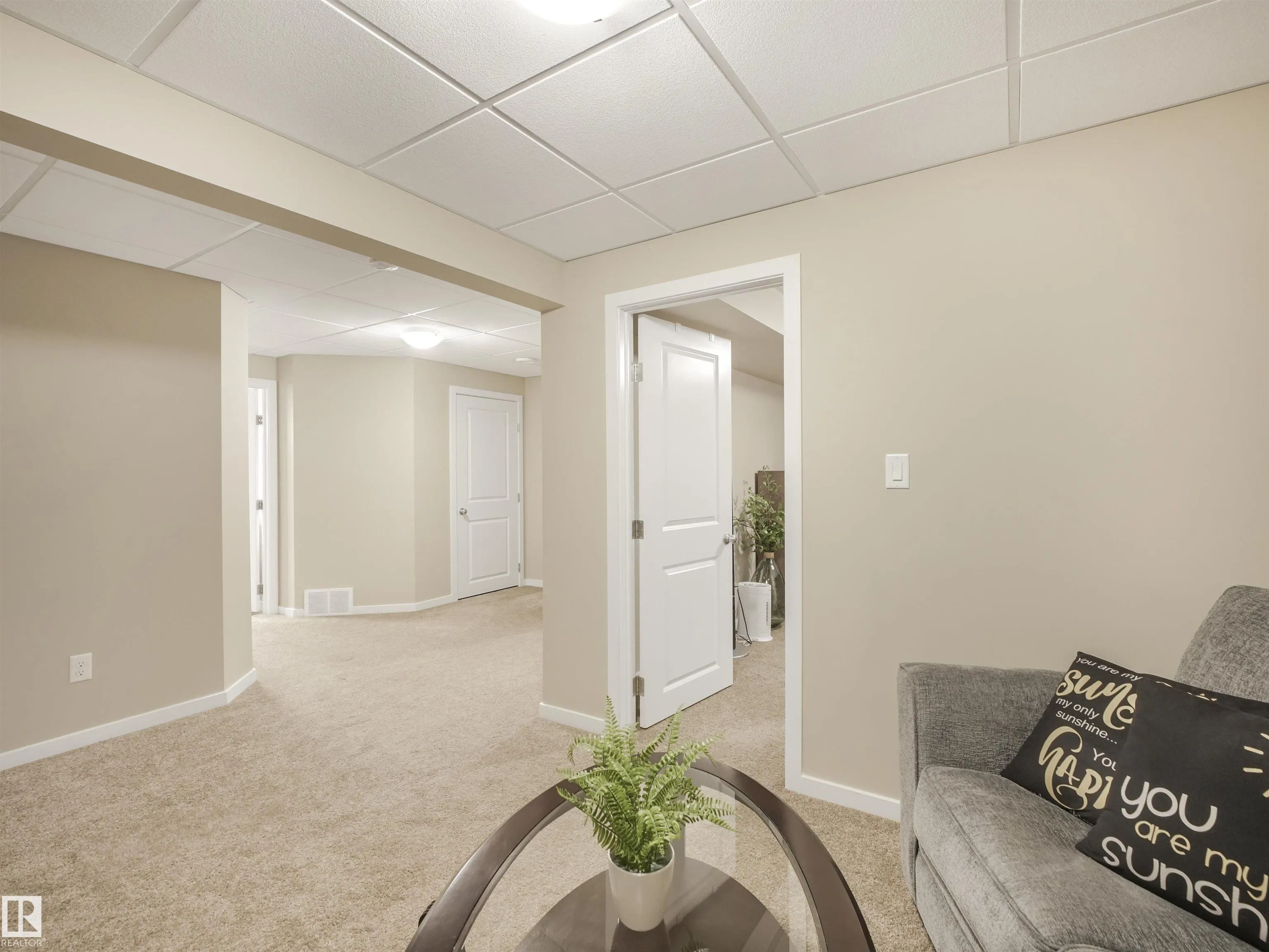 13807 138 Avenue