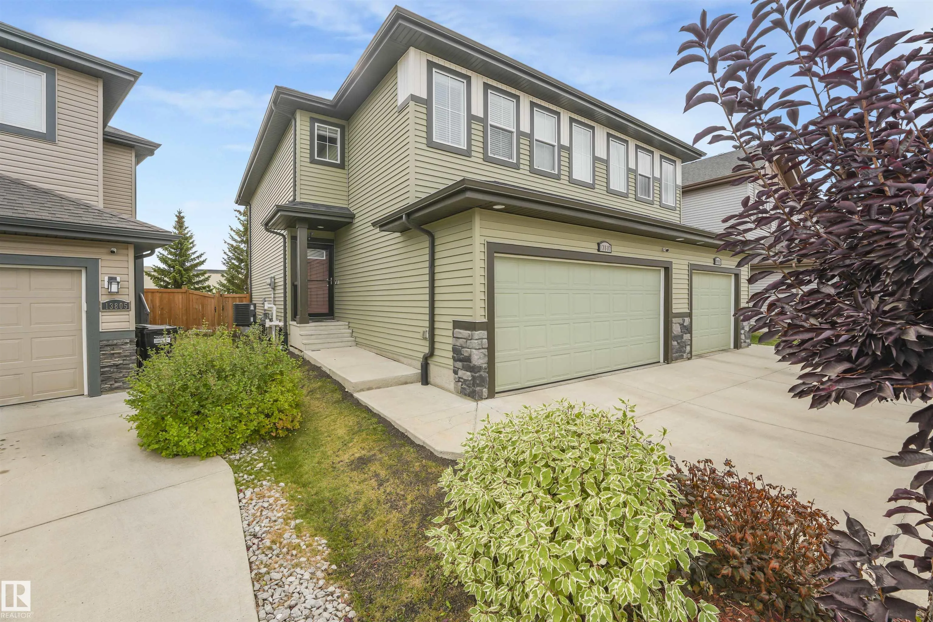 13807 138 Avenue