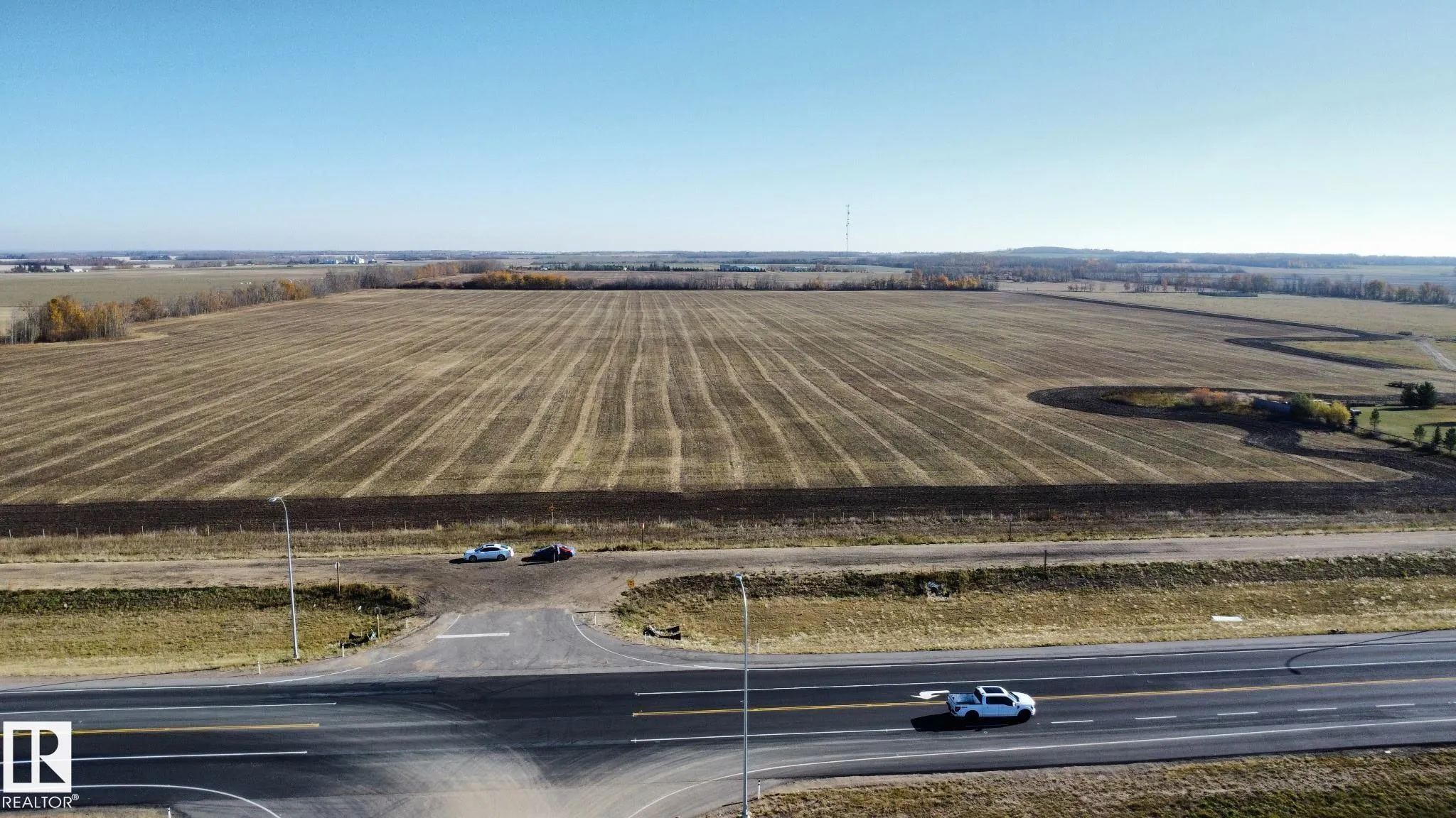 Twp Rd 594 & Hwy 44