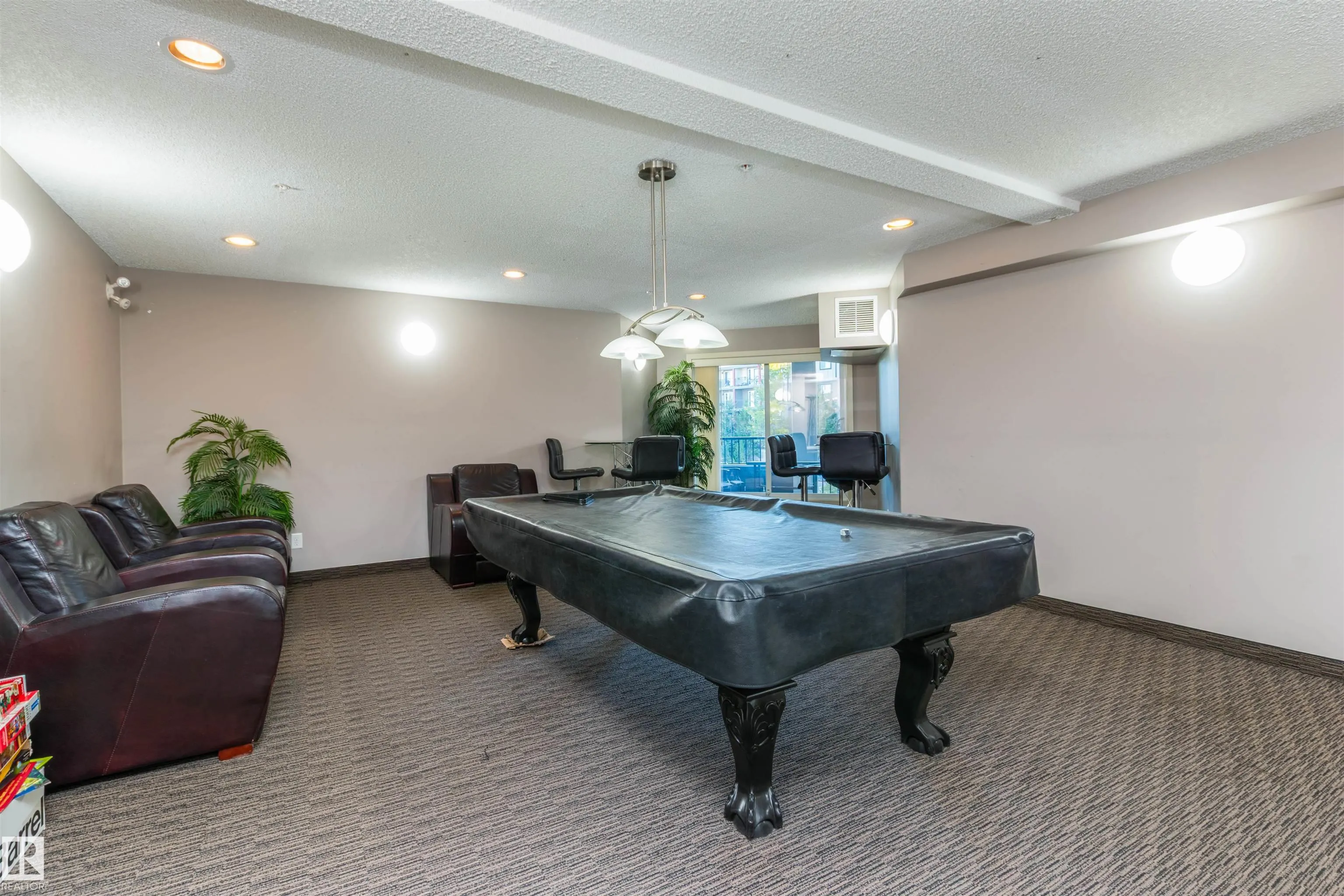 6084 STANTON Drive