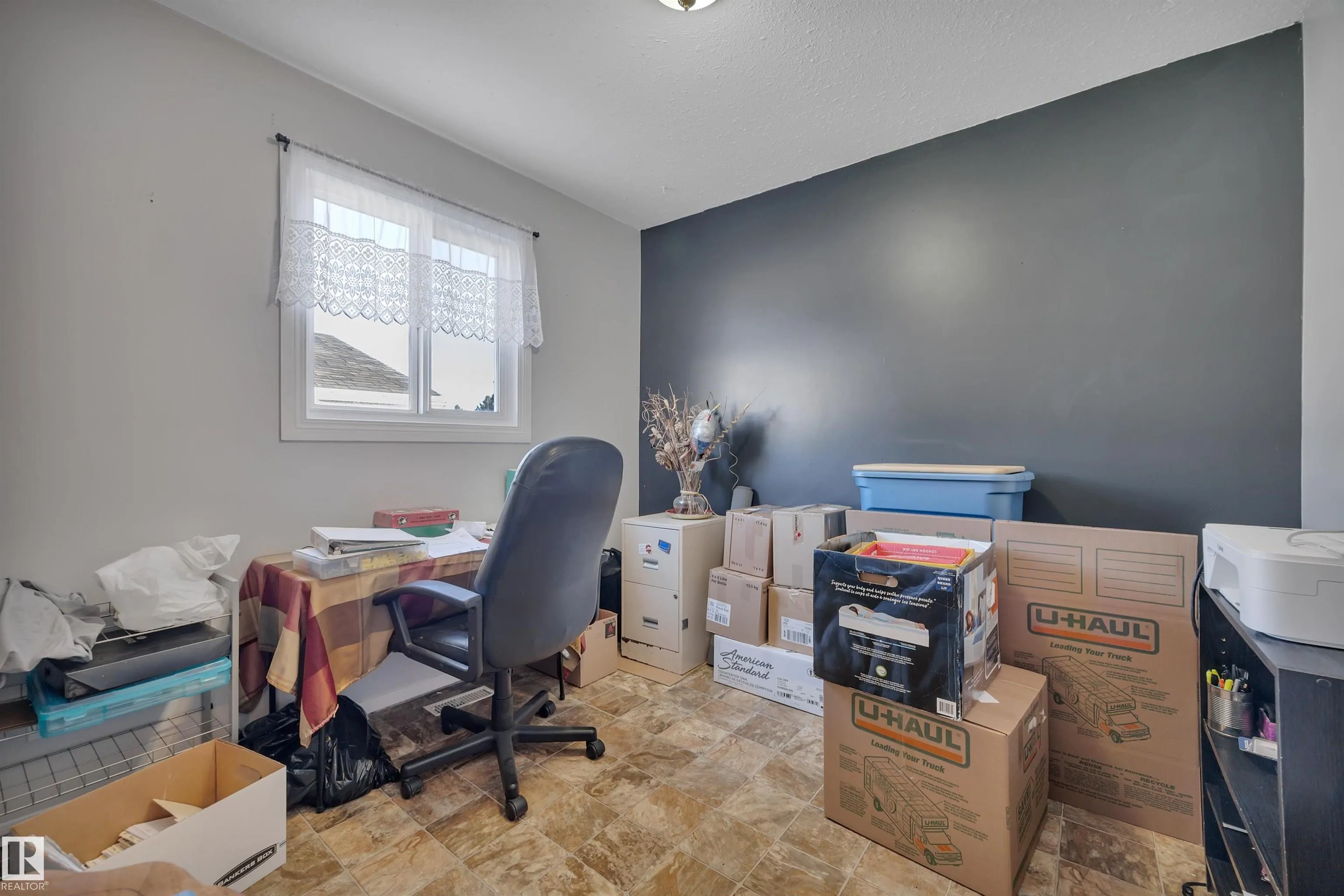 5312 36 Ave