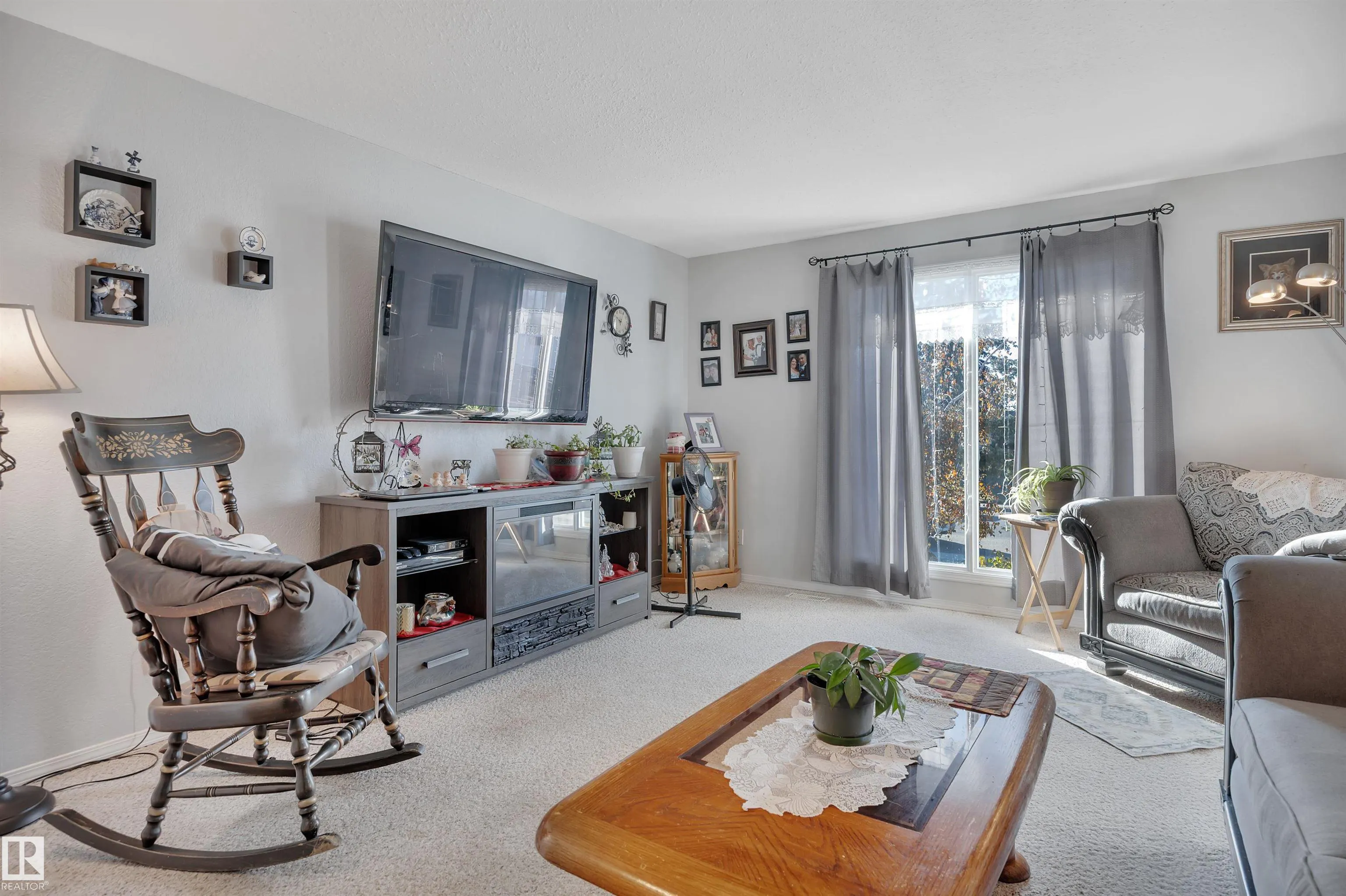 5312 36 Ave