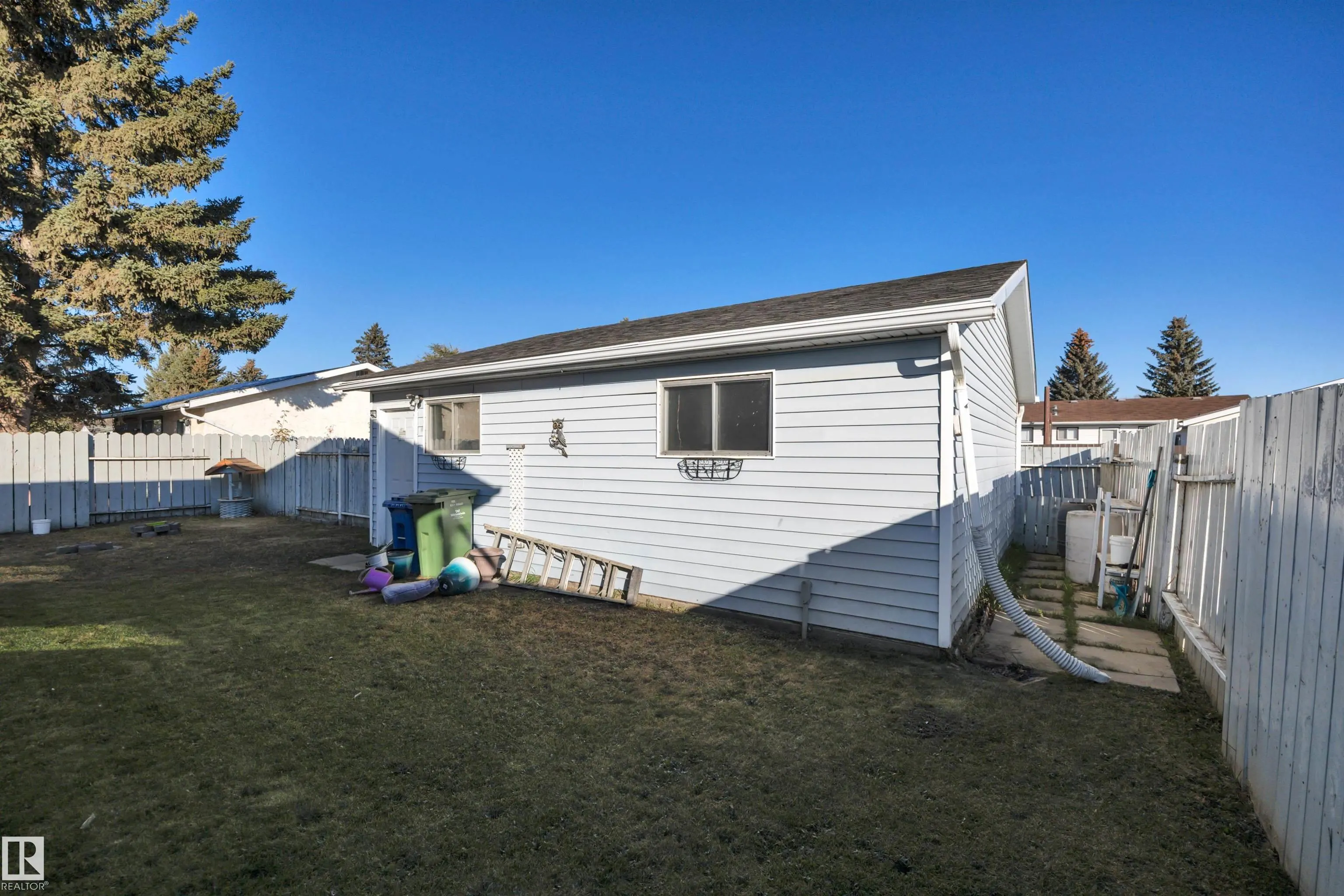 5312 36 Ave