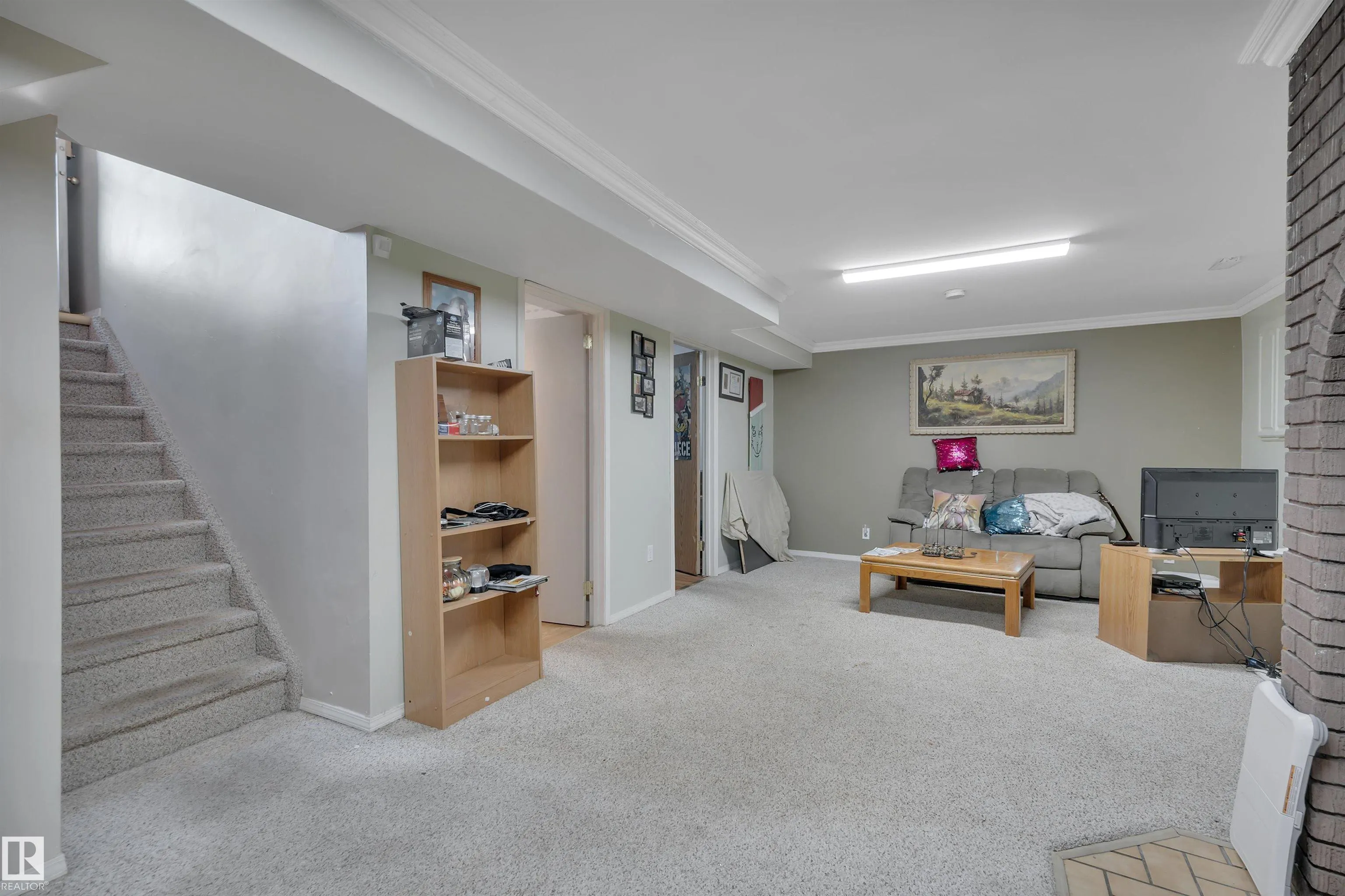 5312 36 Ave