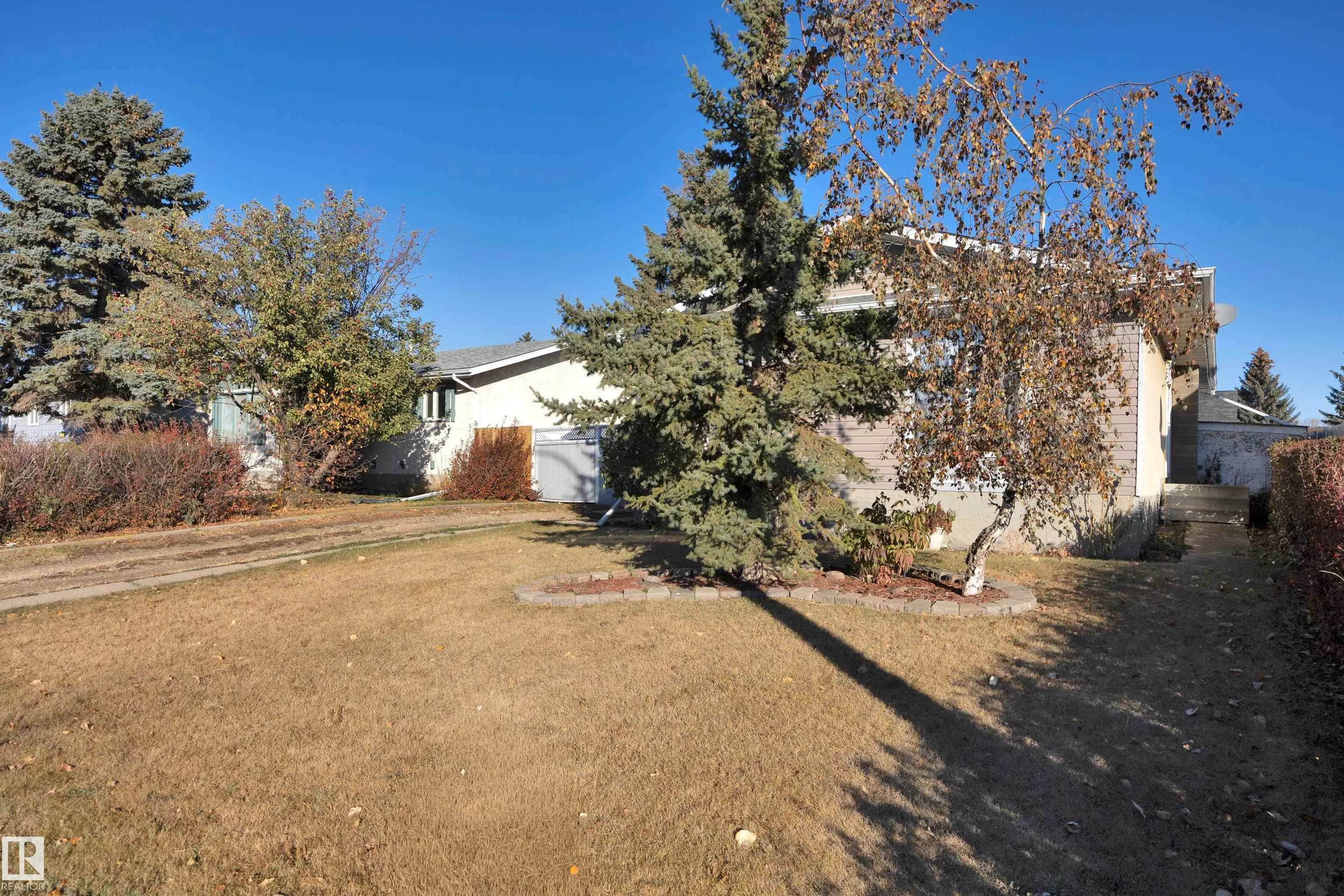 5312 36 Ave