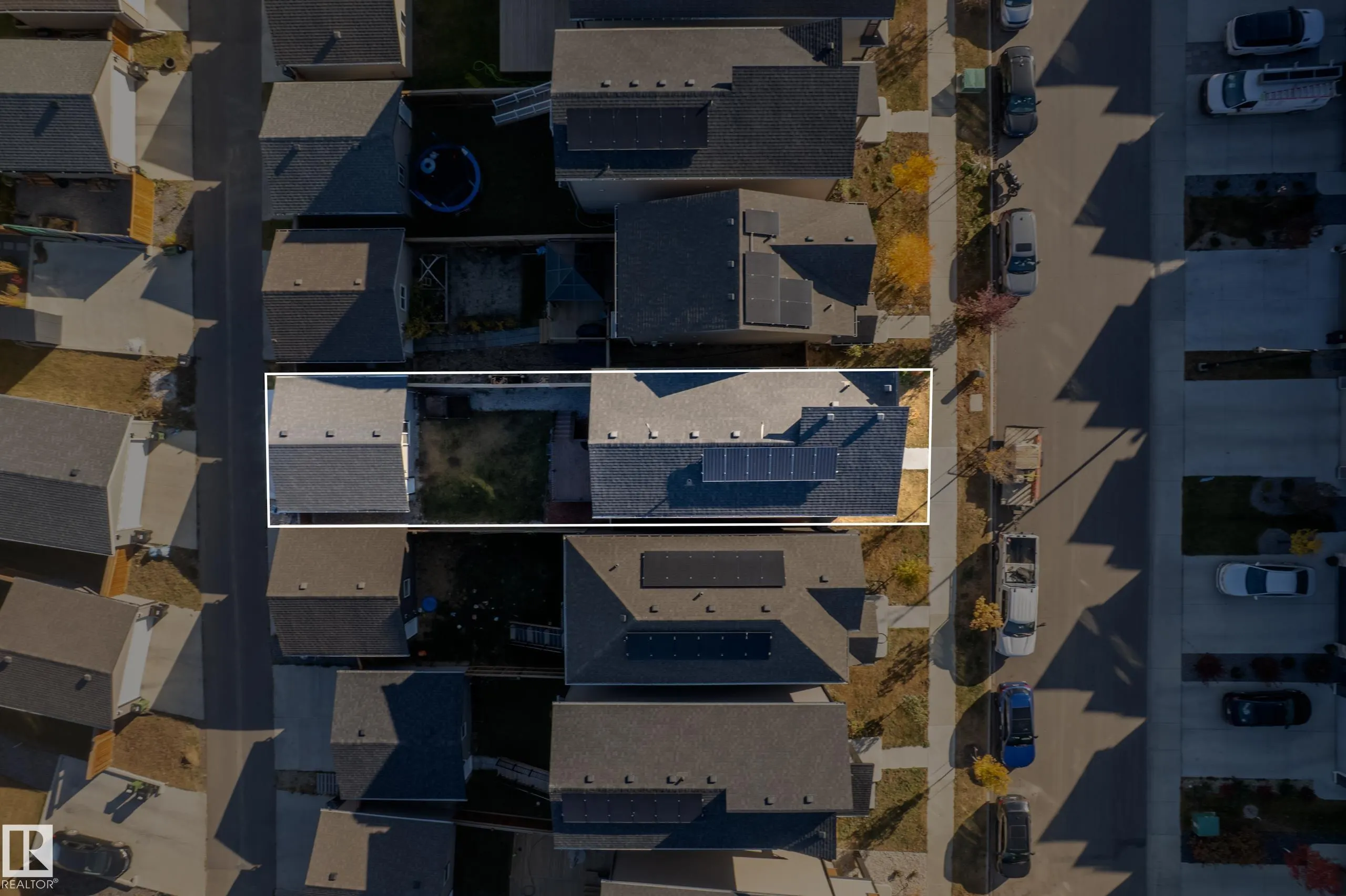 1011 DANIELS Loop