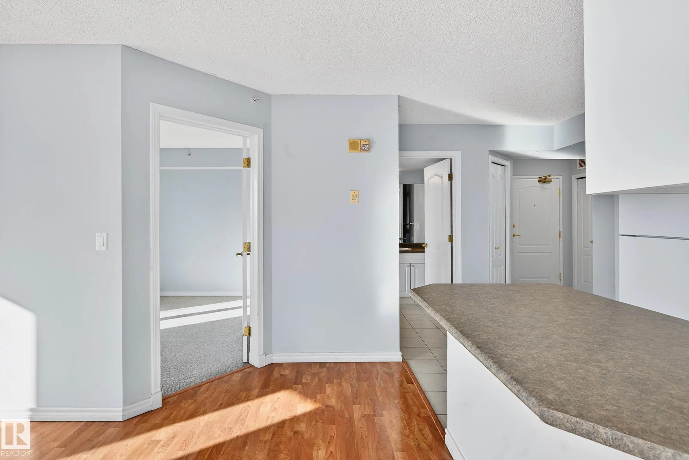 10909 103 Avenue